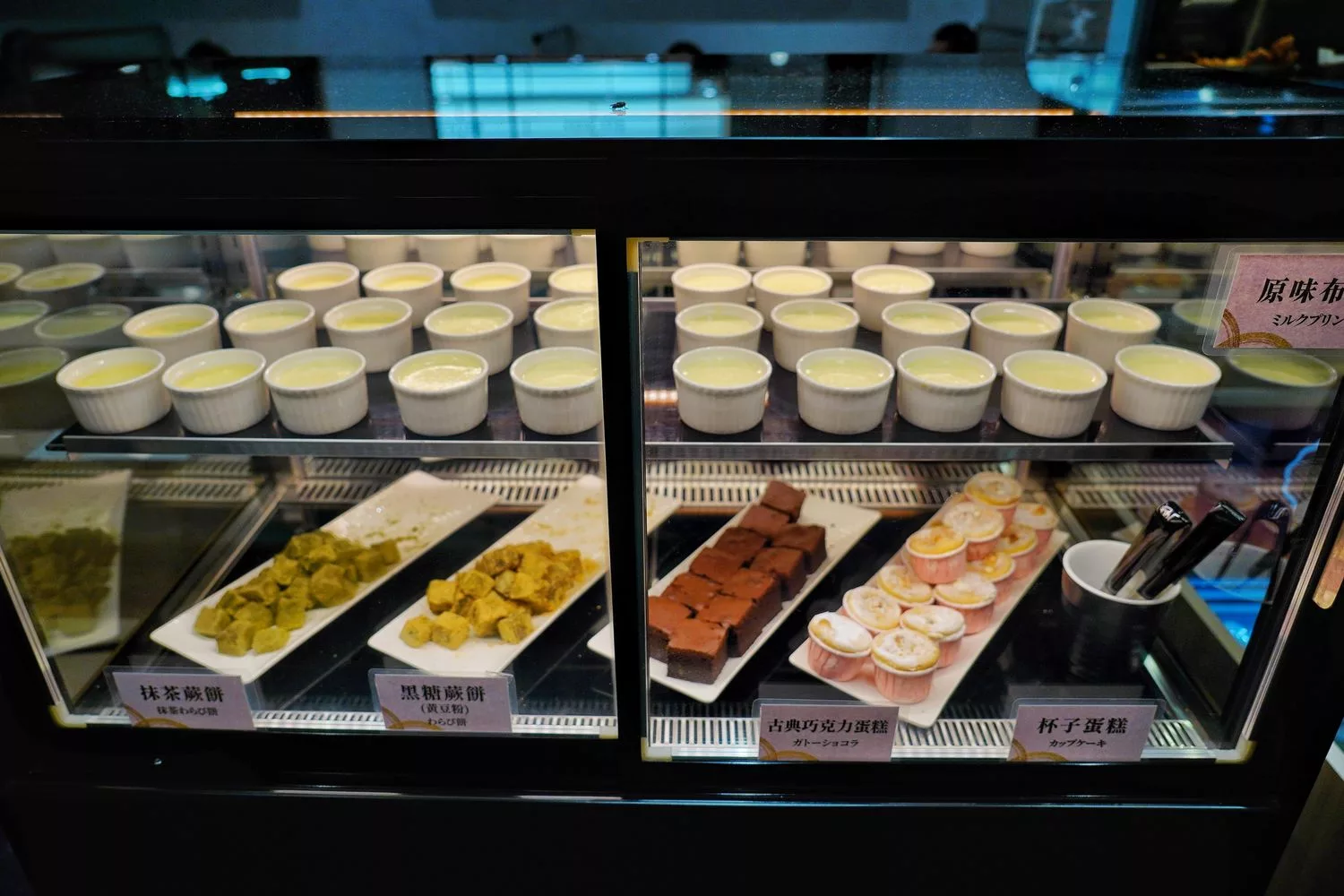 【台中燒烤吃到飽】牛角Buffet 台中lalaport店，套餐吃到飽通通有，自助吧百種餐點跟生啤酒無限爽吃! @混血珊莎的奇幻旅程