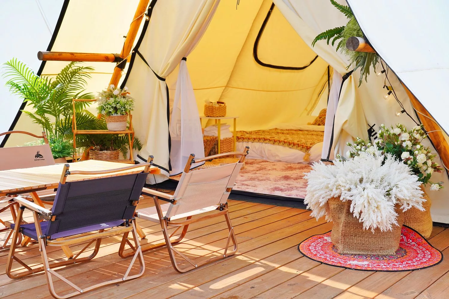 【叢林開始輕奢懶人露營glamping】苗栗懶人露營一泊四食網美泳池漂浮早餐，森林系帳篷IG打卡點! @混血珊莎的奇幻旅程