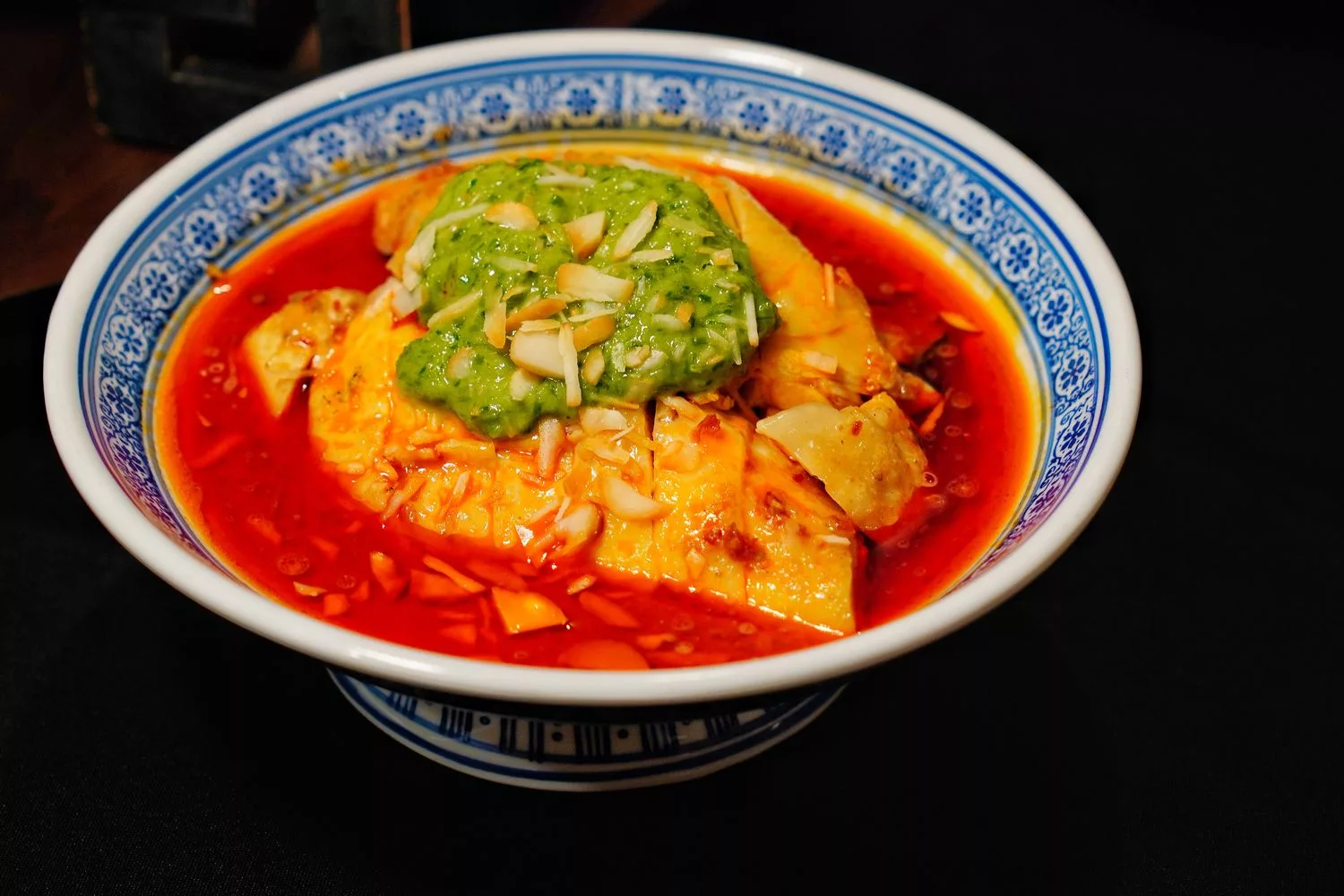 【台南永康美食】LA時尚川菜永康店，華麗中國風包廂裝潢，節日聚餐家庭聚會首選! @混血珊莎的奇幻旅程