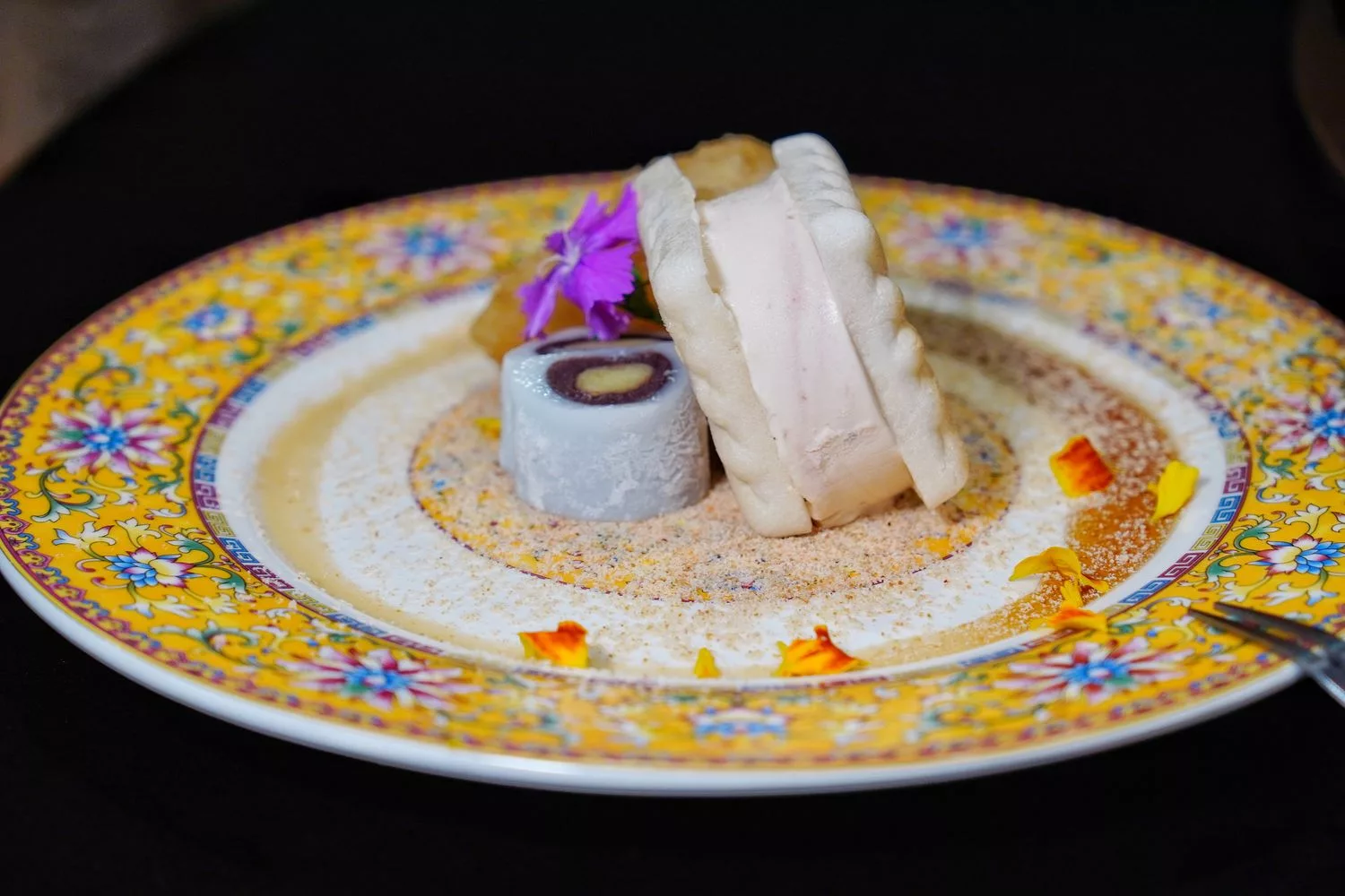 【台南永康美食】LA時尚川菜永康店，華麗中國風包廂裝潢，節日聚餐家庭聚會首選! @混血珊莎的奇幻旅程
