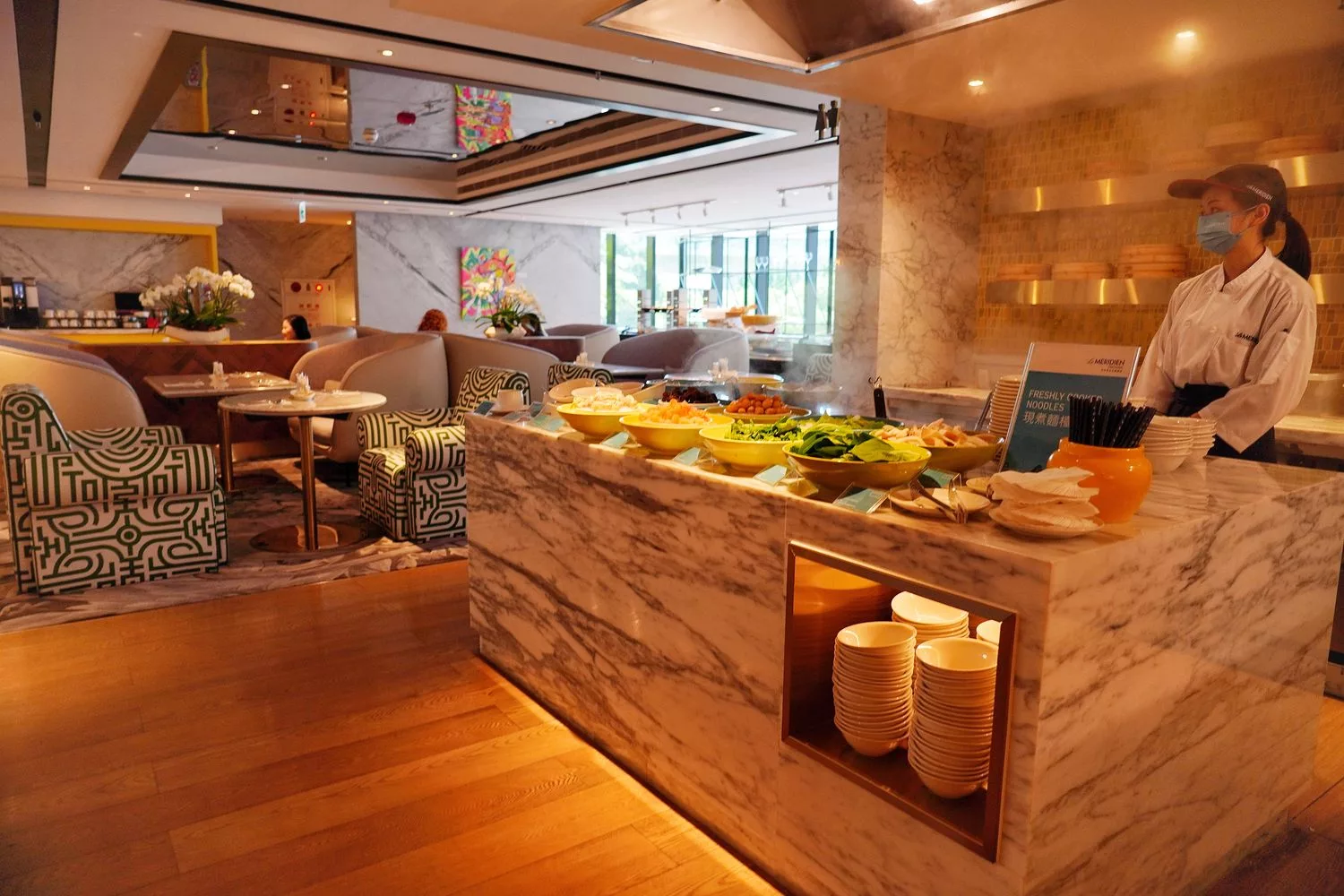 李方艾美酒店新食譜全日餐廳｜海鮮牛排近百道多國料理，大啖異國風味! @混血珊莎的奇幻旅程
