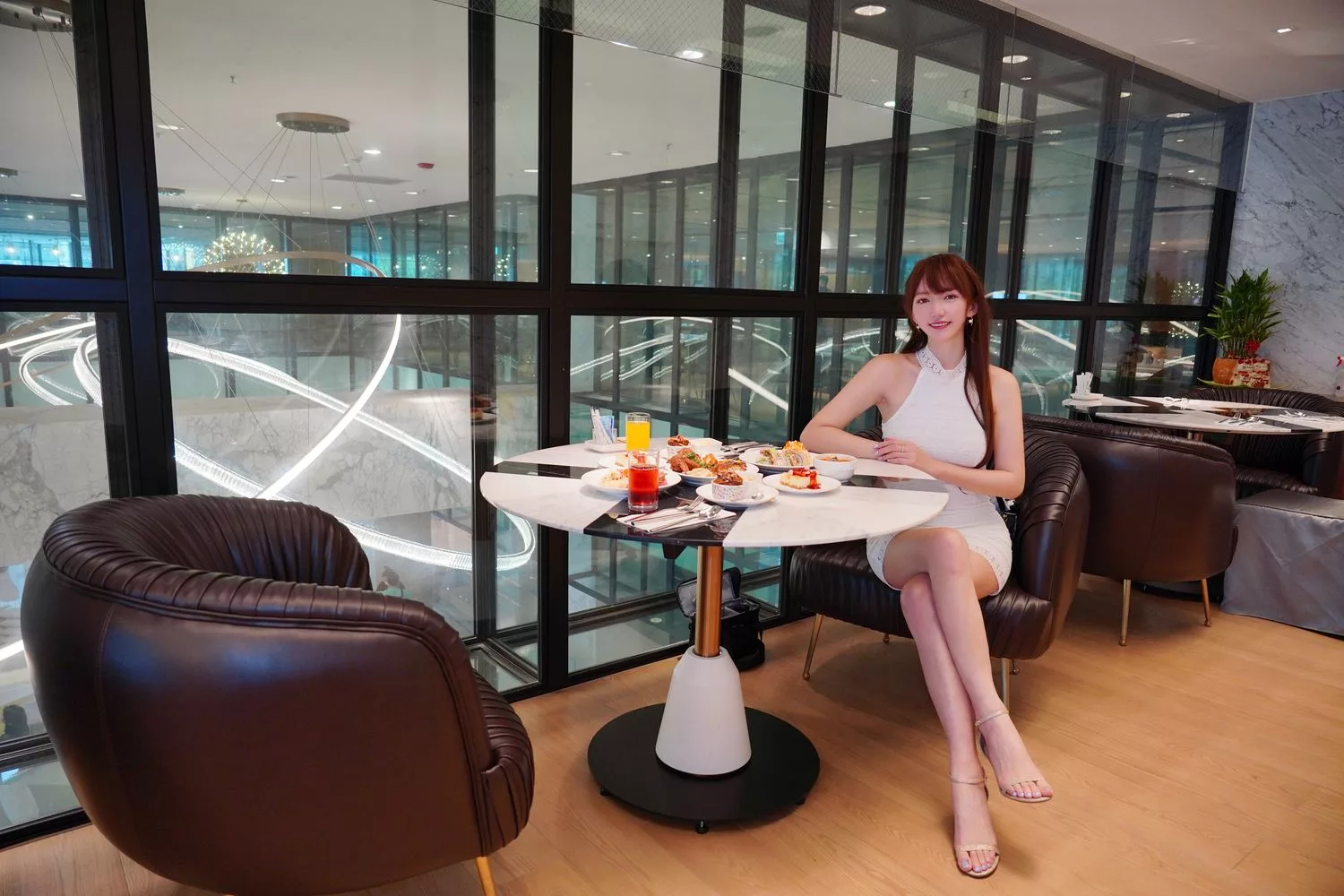 李方艾美酒店新食譜全日餐廳｜海鮮牛排近百道多國料理，大啖異國風味! @混血珊莎的奇幻旅程