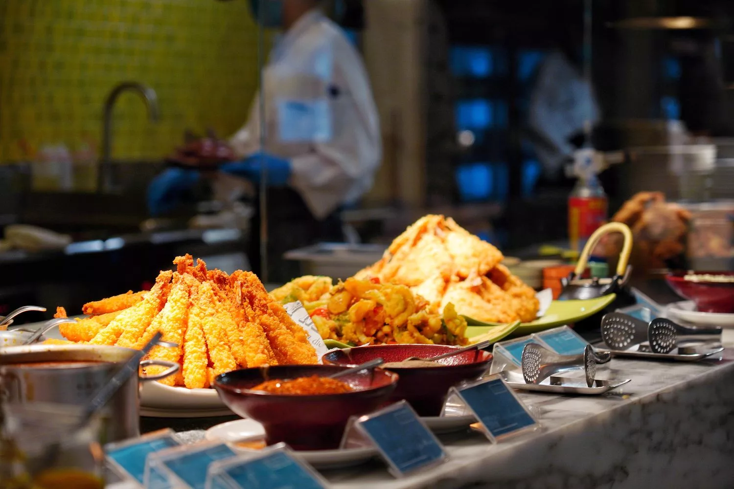 李方艾美酒店新食譜全日餐廳｜海鮮牛排近百道多國料理，大啖異國風味! @混血珊莎的奇幻旅程