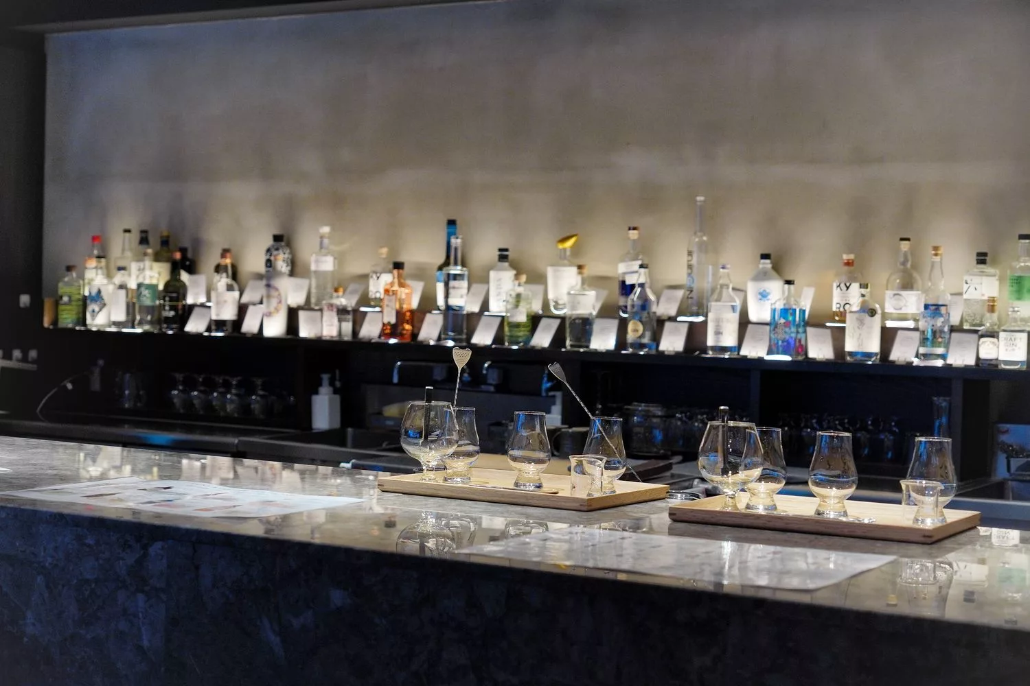 【京都車站飯店】Tune Stay Kyoto，結合書店的文青旅店，Hideout套房享啤酒點心無限吃到飽! @混血珊莎的奇幻旅程