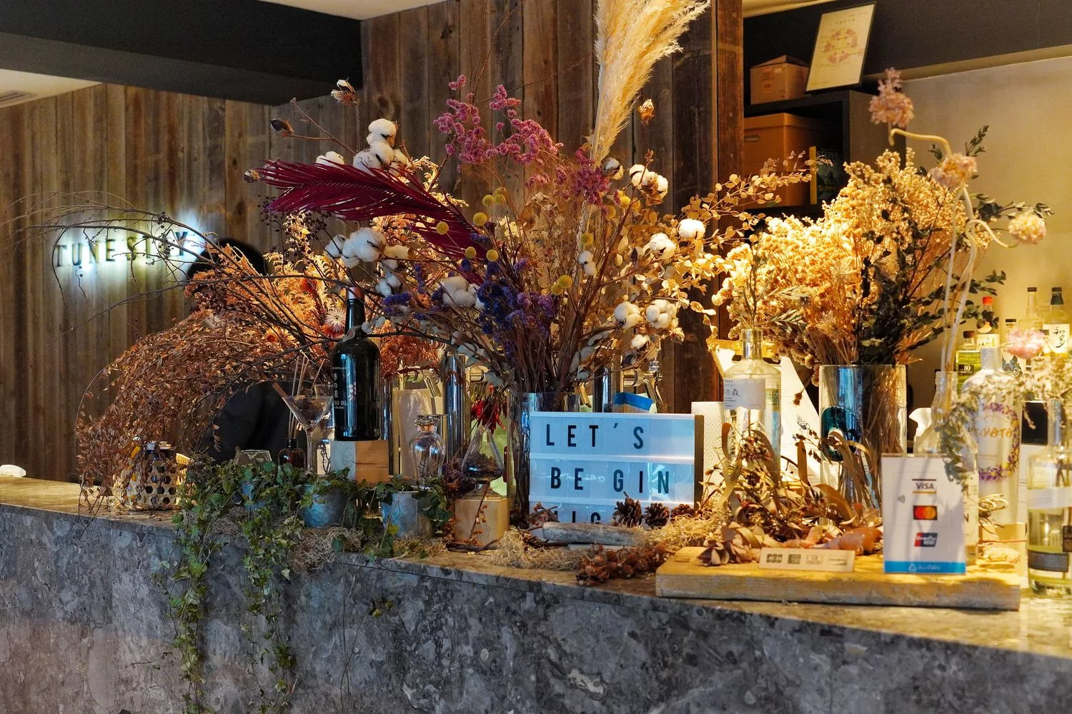 【京都車站飯店】Tune Stay Kyoto，結合書店的文青旅店，Hideout套房享啤酒點心無限吃到飽! @混血珊莎的奇幻旅程