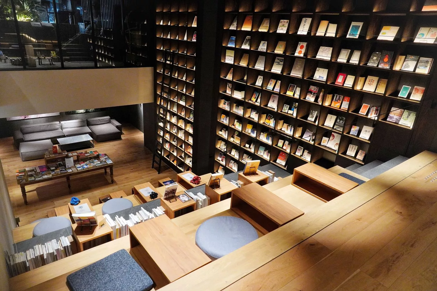 【京都車站飯店】Tune Stay Kyoto，結合書店的文青旅店，Hideout套房享啤酒點心無限吃到飽! @混血珊莎的奇幻旅程