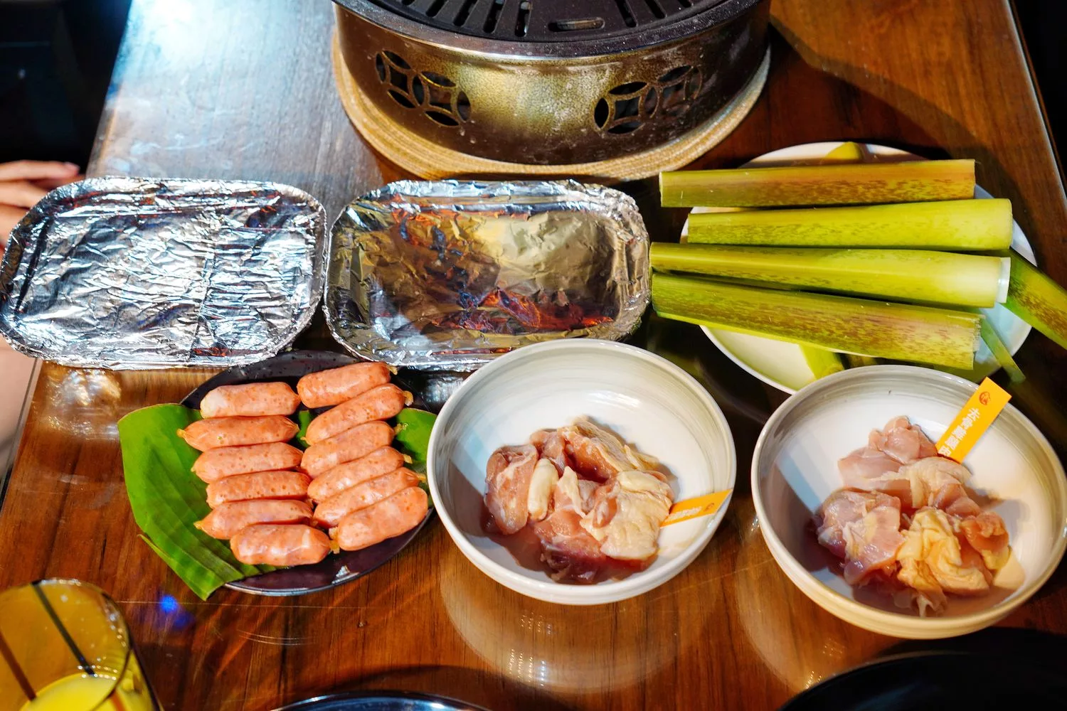 【南投豪華露營】相逢部落一泊四食,晚餐燒烤加龍蝦火鍋,調酒飲品無限暢飲,套房級帳篷泡澡超享受! @混血珊莎的奇幻旅程 【南投豪華露營】相逢部落一泊四食,晚餐燒烤加龍蝦火鍋,調酒飲品無限暢飲,套房級帳篷泡澡超享受! @混血珊莎的奇幻旅程