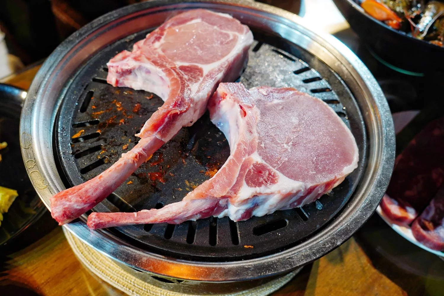 【南投豪華露營】相逢部落一泊四食,晚餐燒烤加龍蝦火鍋,調酒飲品無限暢飲,套房級帳篷泡澡超享受! @混血珊莎的奇幻旅程 【南投豪華露營】相逢部落一泊四食,晚餐燒烤加龍蝦火鍋,調酒飲品無限暢飲,套房級帳篷泡澡超享受! @混血珊莎的奇幻旅程