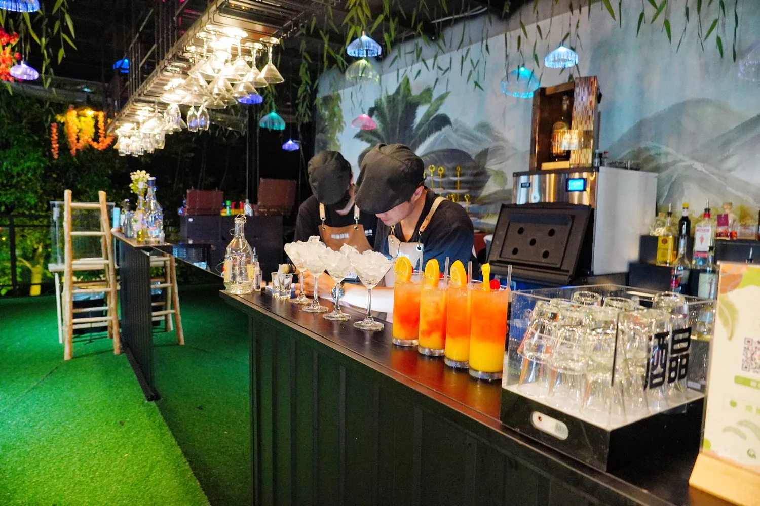 【南投豪華露營】相逢部落一泊四食,晚餐燒烤加龍蝦火鍋,調酒飲品無限暢飲,套房級帳篷泡澡超享受! @混血珊莎的奇幻旅程 【南投豪華露營】相逢部落一泊四食,晚餐燒烤加龍蝦火鍋,調酒飲品無限暢飲,套房級帳篷泡澡超享受! @混血珊莎的奇幻旅程