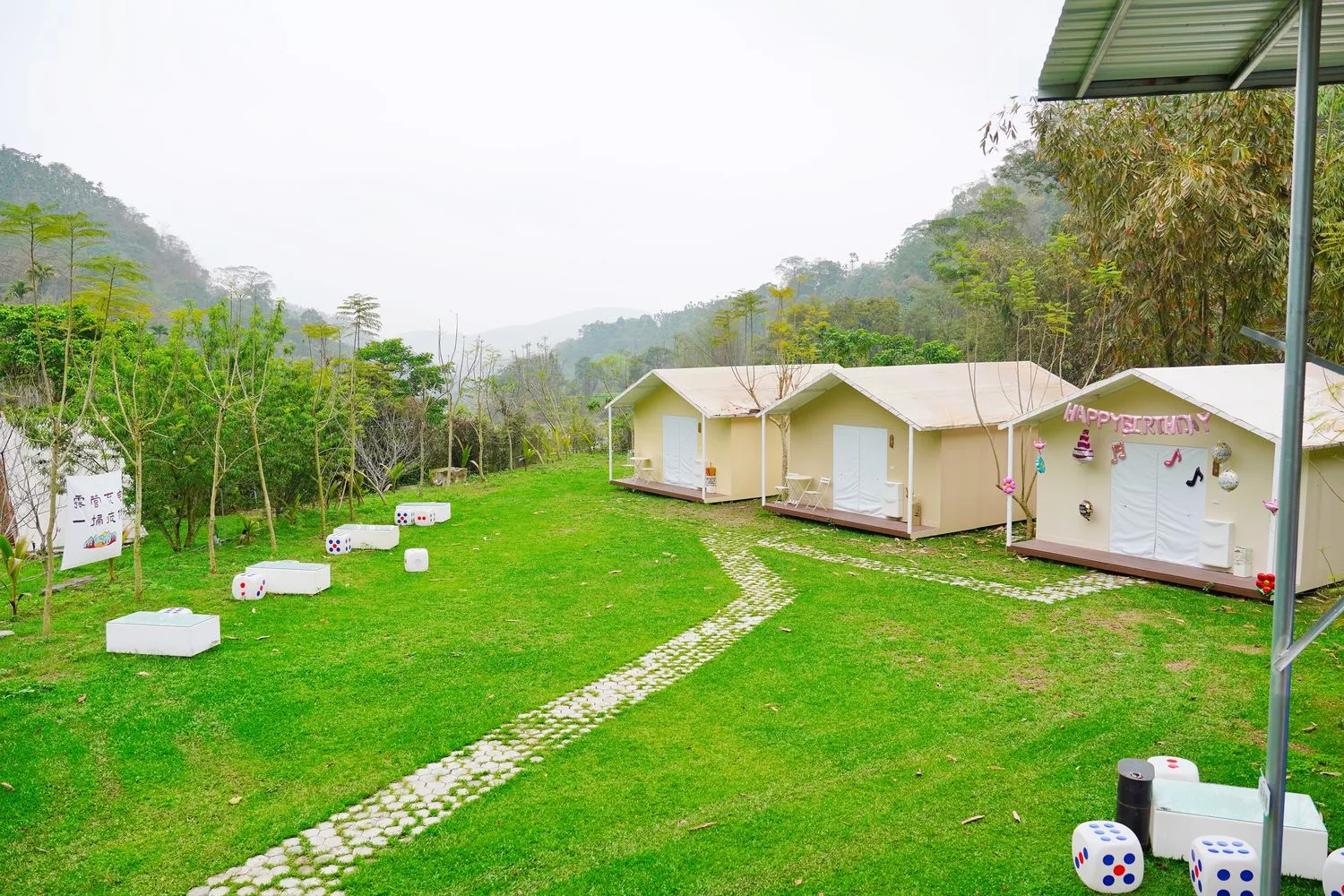 【南投豪華露營】相逢部落一泊四食,晚餐燒烤加龍蝦火鍋,調酒飲品無限暢飲,套房級帳篷泡澡超享受! @混血珊莎的奇幻旅程 【南投豪華露營】相逢部落一泊四食,晚餐燒烤加龍蝦火鍋,調酒飲品無限暢飲,套房級帳篷泡澡超享受! @混血珊莎的奇幻旅程