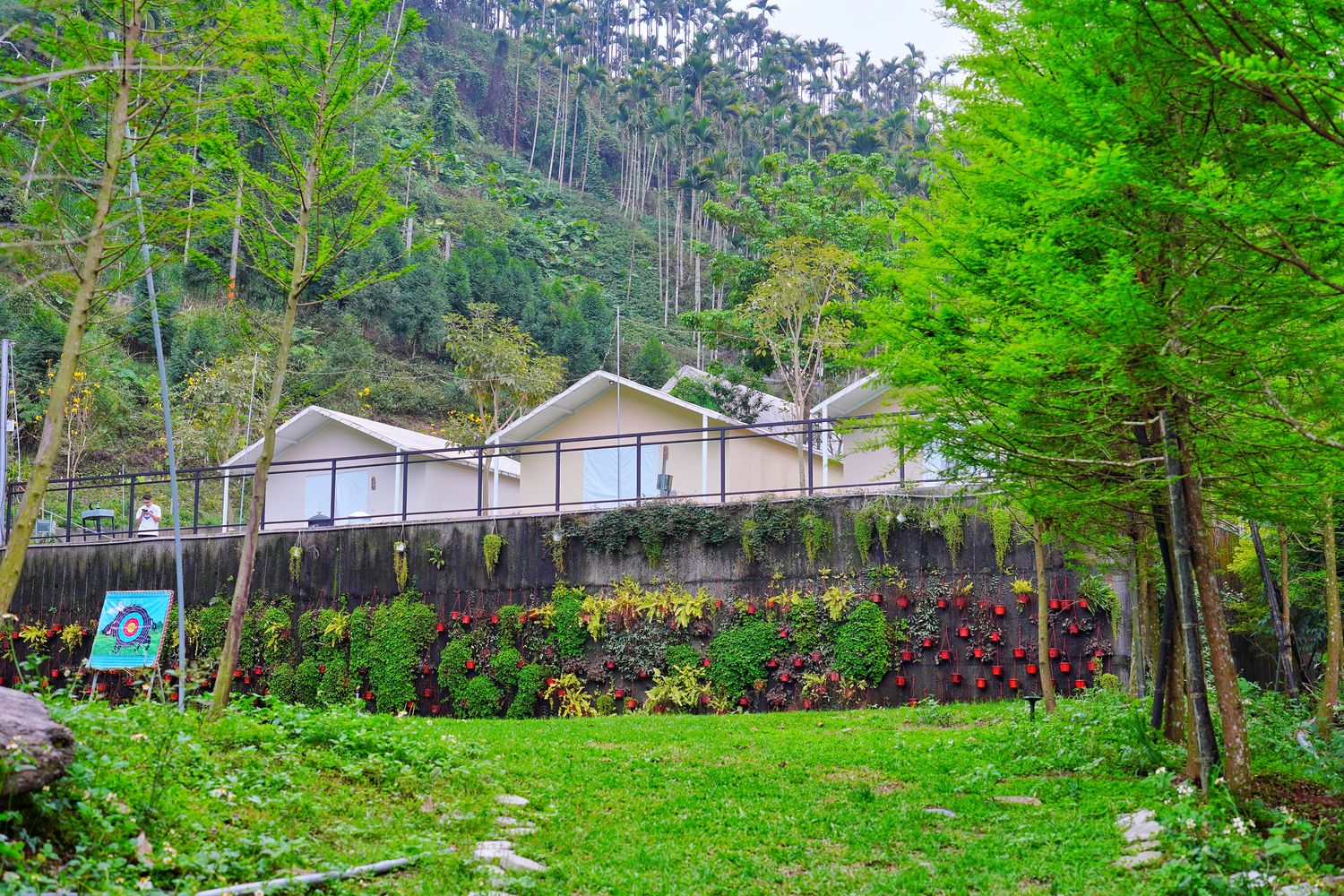 【南投豪華露營】相逢部落一泊四食,晚餐燒烤加龍蝦火鍋,調酒飲品無限暢飲,套房級帳篷泡澡超享受! @混血珊莎的奇幻旅程 【南投豪華露營】相逢部落一泊四食,晚餐燒烤加龍蝦火鍋,調酒飲品無限暢飲,套房級帳篷泡澡超享受! @混血珊莎的奇幻旅程