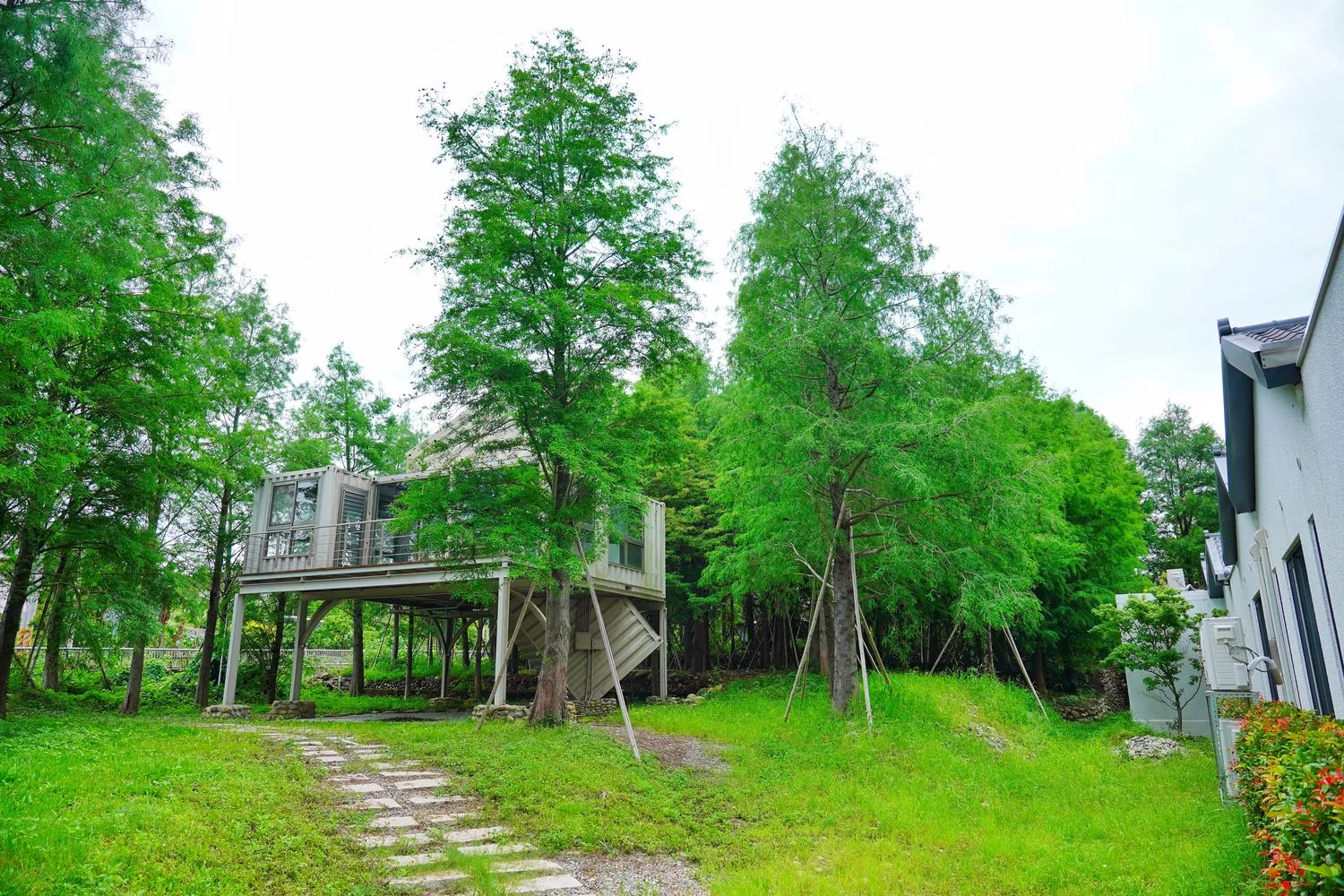 【南投市汽車旅館推薦】舒馨精品旅館,質感房型有KTV/露天浴池/豪華浴缸,適合情侶休息/親子住宿/商務出差! @混血珊莎的奇幻旅程 【南投市汽車旅館推薦】舒馨精品旅館,質感房型有KTV/露天浴池/豪華浴缸,適合情侶休息/親子住宿/商務出差! @混血珊莎的奇幻旅程