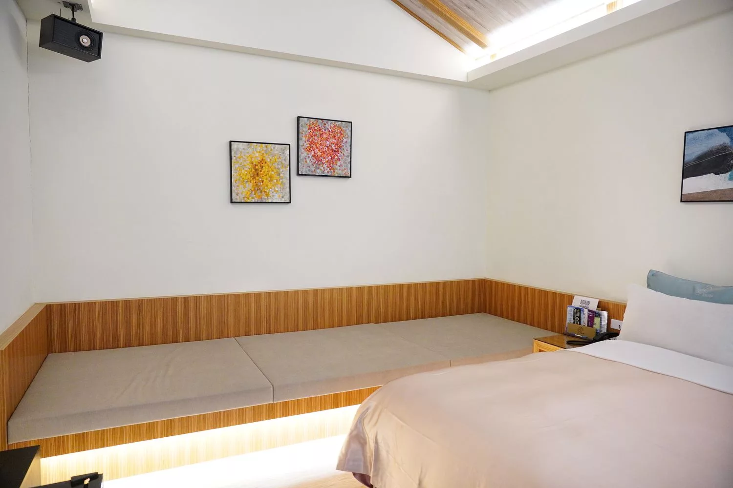 【南投市汽車旅館推薦】舒馨精品旅館,質感房型有KTV/露天浴池/豪華浴缸,適合情侶休息/親子住宿/商務出差! @混血珊莎的奇幻旅程 【南投市汽車旅館推薦】舒馨精品旅館,質感房型有KTV/露天浴池/豪華浴缸,適合情侶休息/親子住宿/商務出差! @混血珊莎的奇幻旅程