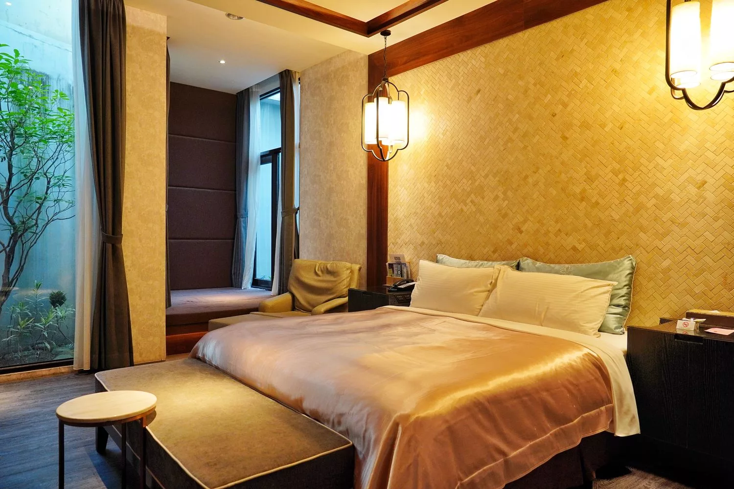 【南投市汽車旅館推薦】舒馨精品旅館,質感房型有KTV/露天浴池/豪華浴缸,適合情侶休息/親子住宿/商務出差! @混血珊莎的奇幻旅程 【南投市汽車旅館推薦】舒馨精品旅館,質感房型有KTV/露天浴池/豪華浴缸,適合情侶休息/親子住宿/商務出差! @混血珊莎的奇幻旅程