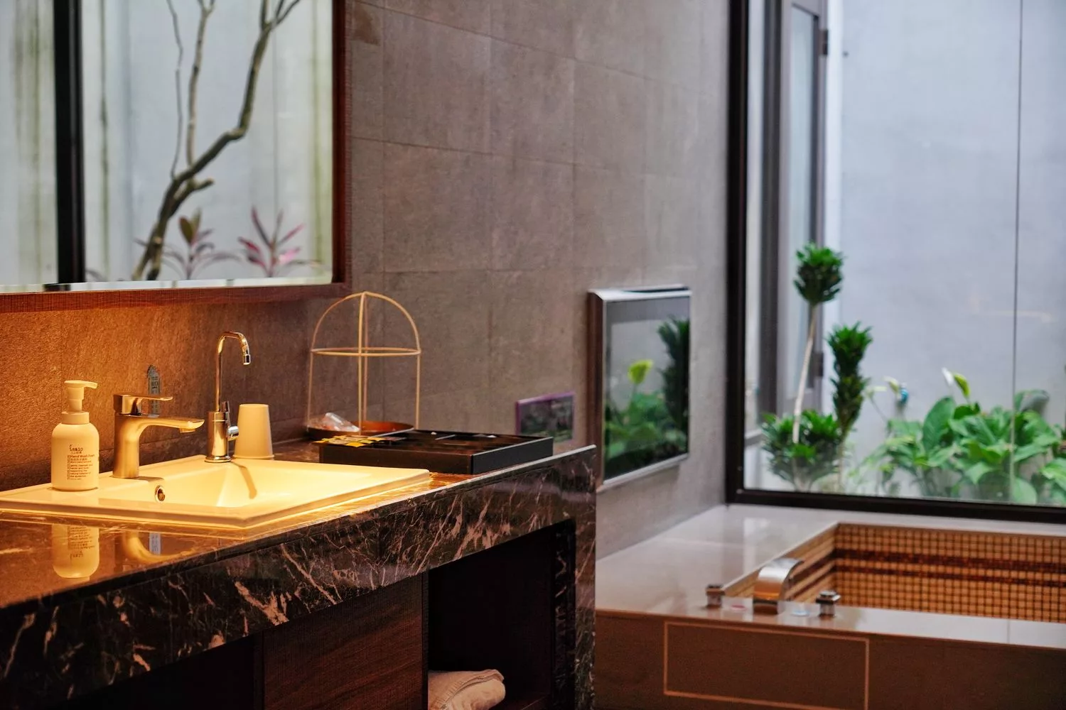 【南投市汽車旅館推薦】舒馨精品旅館,質感房型有KTV/露天浴池/豪華浴缸,適合情侶休息/親子住宿/商務出差! @混血珊莎的奇幻旅程 【南投市汽車旅館推薦】舒馨精品旅館,質感房型有KTV/露天浴池/豪華浴缸,適合情侶休息/親子住宿/商務出差! @混血珊莎的奇幻旅程