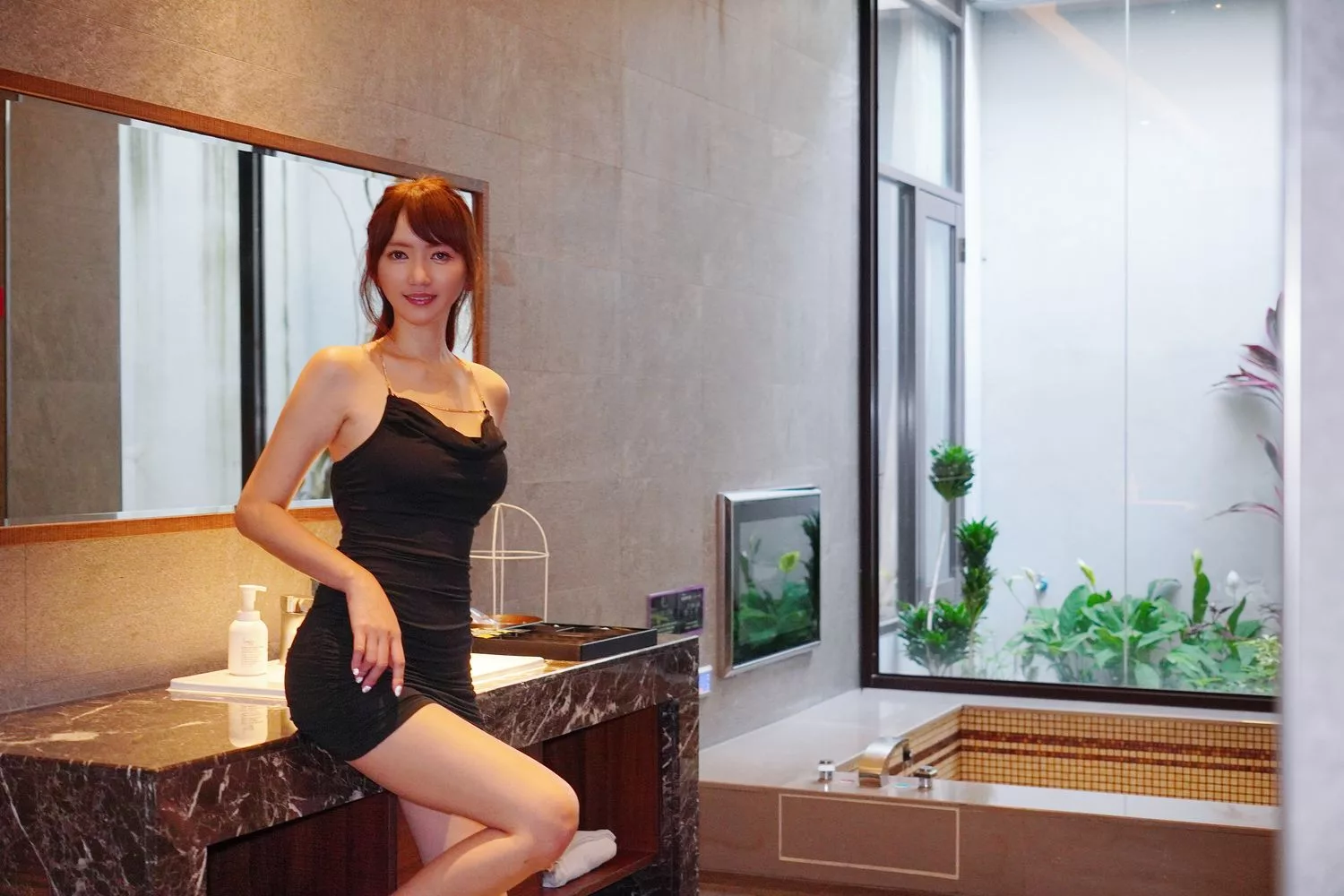 【南投市汽車旅館推薦】舒馨精品旅館,質感房型有KTV/露天浴池/豪華浴缸,適合情侶休息/親子住宿/商務出差! @混血珊莎的奇幻旅程 【南投市汽車旅館推薦】舒馨精品旅館,質感房型有KTV/露天浴池/豪華浴缸,適合情侶休息/親子住宿/商務出差! @混血珊莎的奇幻旅程