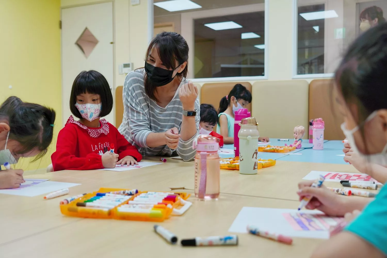 【東湖安親班】艾莉美語學院 Allie English Academy，美語安親班挑選 5 大重點，讓孩子快樂學習! @混血珊莎的奇幻旅程
