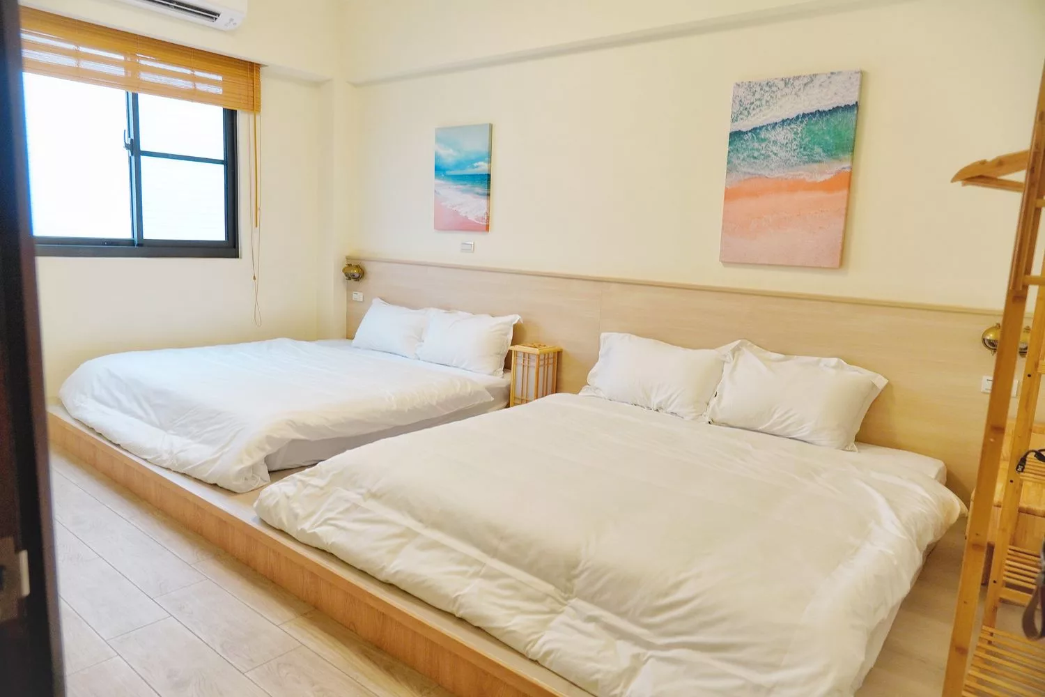 【台南包棟住宿】燈塔villa 衡定理台南安平包棟民宿，景觀陽台房超大客廳! @混血珊莎的奇幻旅程