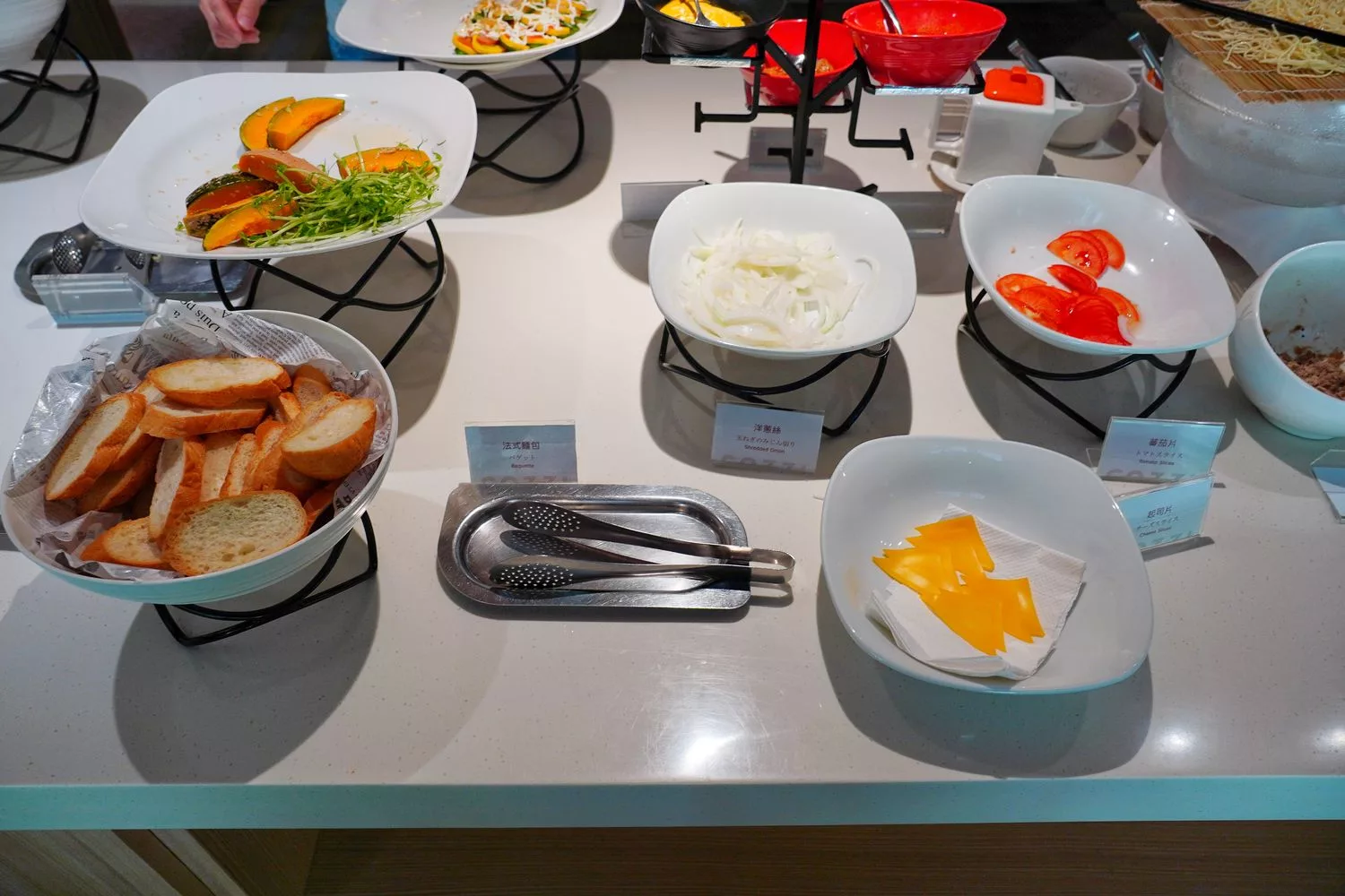 【和逸民生館早餐】THE Lounge自助早餐吃到飽，餐點豐富又精緻! @混血珊莎的奇幻旅程