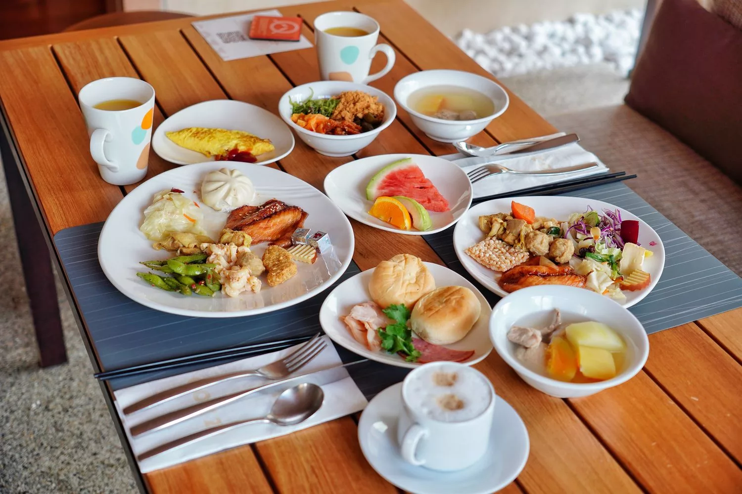 【中正區早餐】和逸飯店台北忠孝館早餐THE Lounge自助早餐，選擇多樣又好吃! @混血珊莎的奇幻旅程