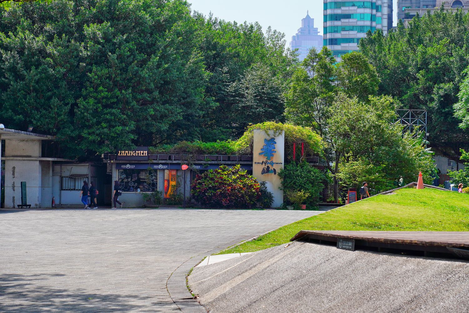 【台北新成屋】華山川，首都圈正核心 時尚藝術宅，走路就能到華山藝文特區! @混血珊莎的奇幻旅程