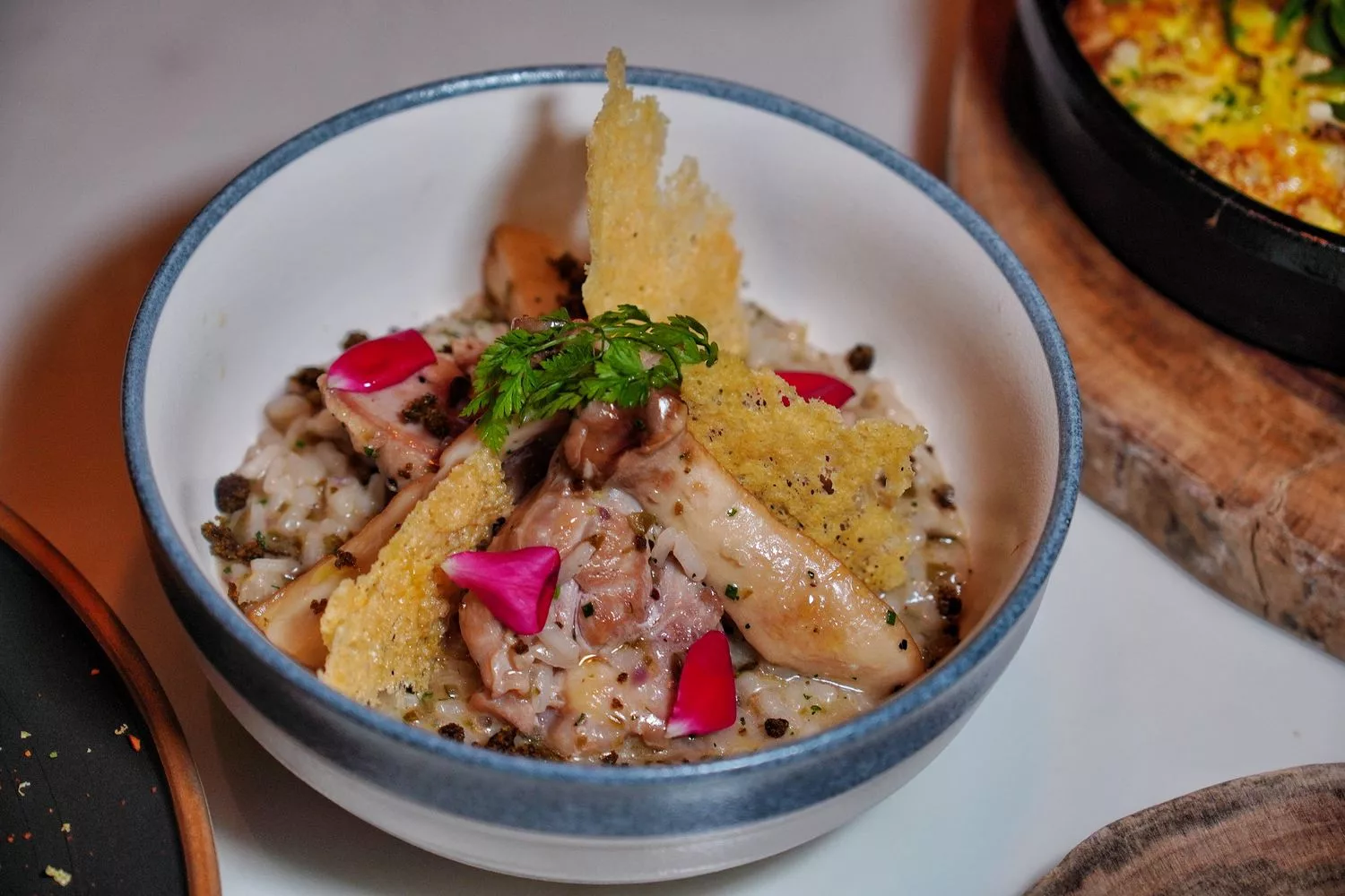 【中山區餐酒館推薦】Leone Restaurant &#038; Bar，品味地中海異國料理，享受浪漫情調氛圍! @混血珊莎的奇幻旅程