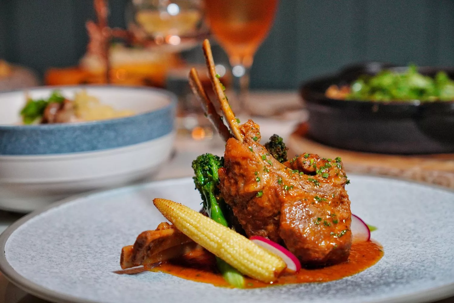 【中山區餐酒館推薦】Leone Restaurant &#038; Bar，品味地中海異國料理，享受浪漫情調氛圍! @混血珊莎的奇幻旅程