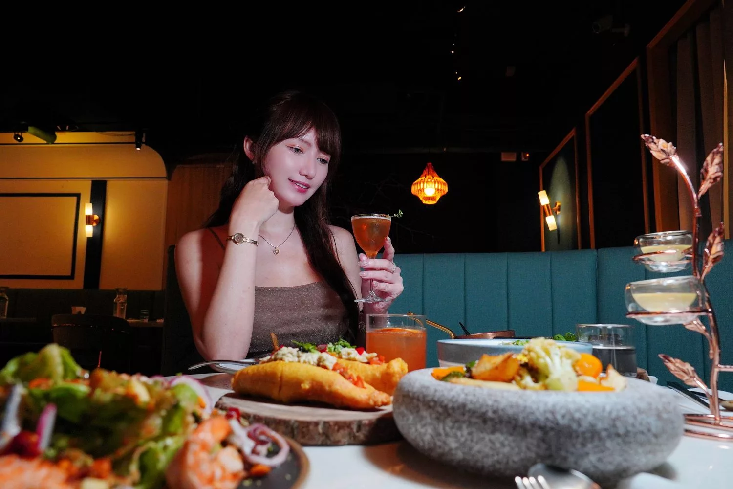 【中山區餐酒館推薦】Leone Restaurant &#038; Bar，品味地中海異國料理，享受浪漫情調氛圍! @混血珊莎的奇幻旅程