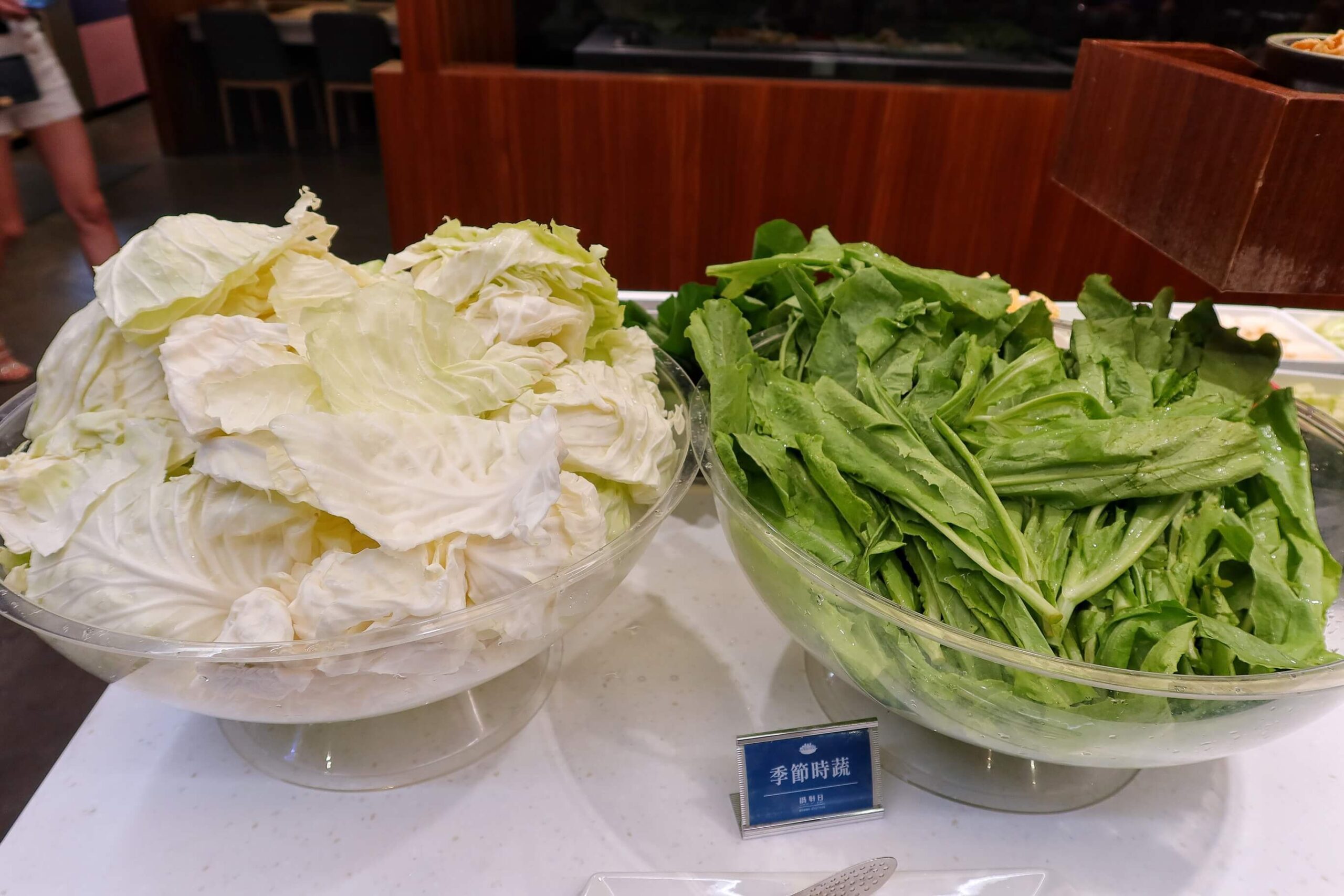 【台中火鍋吃到飽】鍋好日 昭日堂燒肉旗下品牌│超浮誇1KG大肉量雙人套餐澎湃上桌│自助吧甜點/冰品/蔬菜/炸物/熟食通通吃到飽! │新時代餐廳推薦 @混血珊莎的奇幻旅程