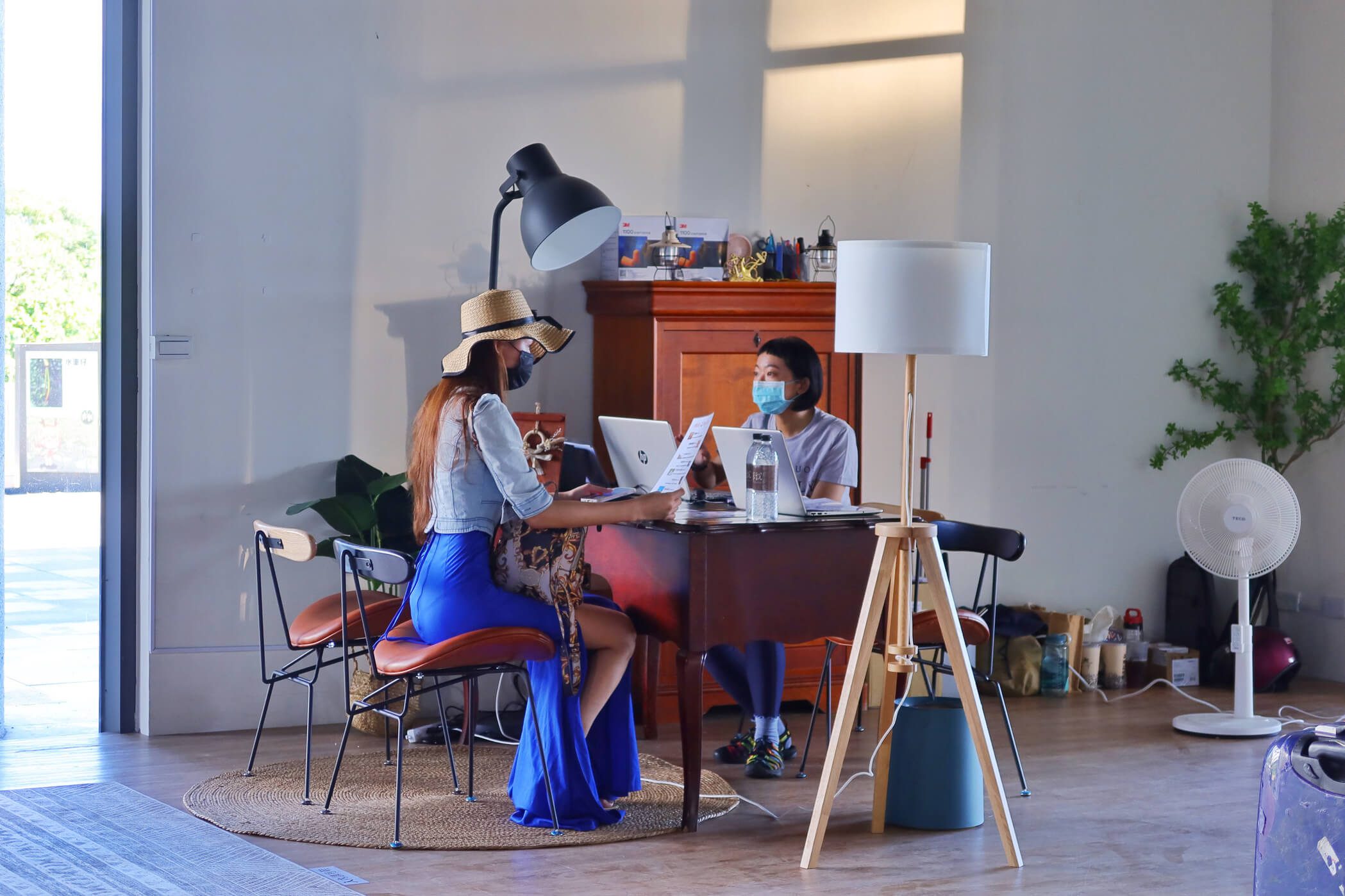 【台中懶人露營】蟬說 夕陽漫漫,新開幕高美濕地海濱露營,用餐飽覽絕美夕陽景觀,一泊二食免裝備,螃蟹帳蓬可愛到炸! @混血珊莎的奇幻旅程 【台中懶人露營】蟬說 夕陽漫漫,新開幕高美濕地海濱露營,用餐飽覽絕美夕陽景觀,一泊二食免裝備,螃蟹帳蓬可愛到炸! @混血珊莎的奇幻旅程