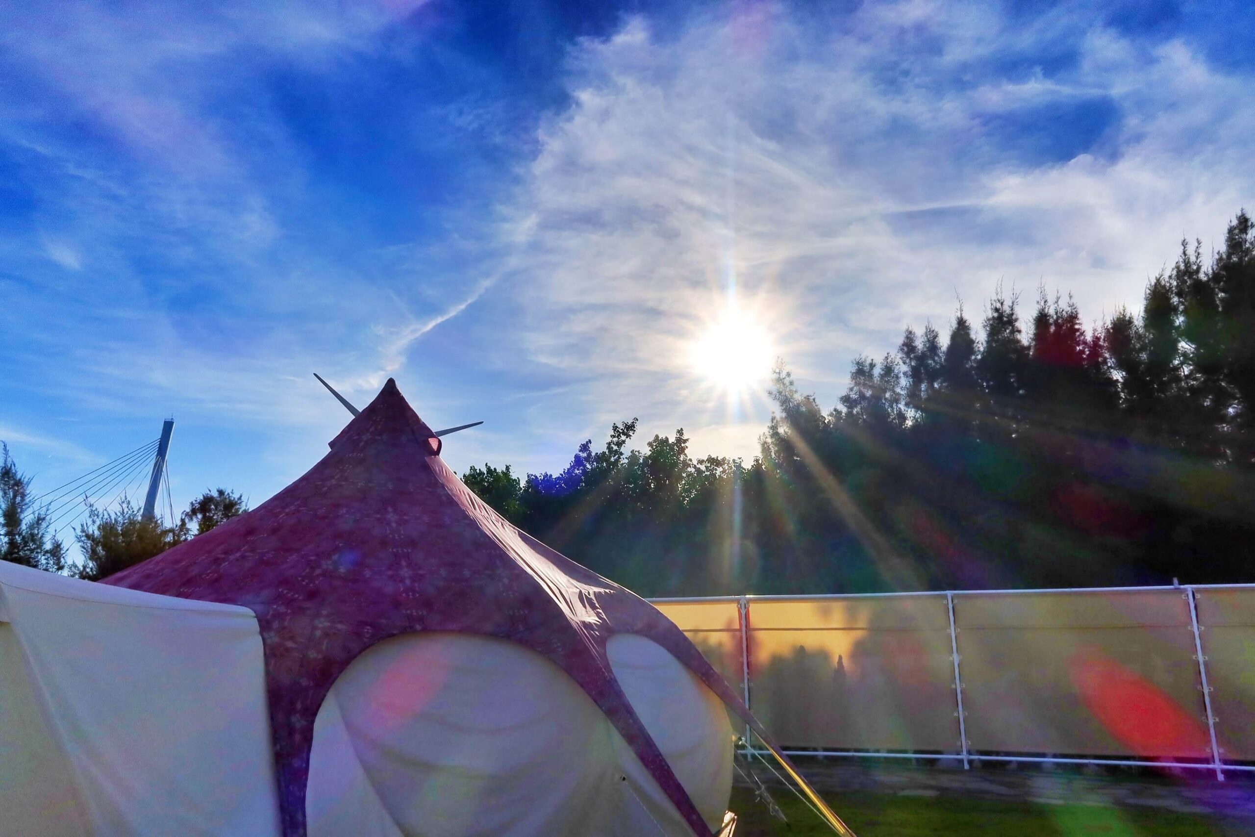 【台中懶人露營】蟬說 夕陽漫漫,新開幕高美濕地海濱露營,用餐飽覽絕美夕陽景觀,一泊二食免裝備,螃蟹帳蓬可愛到炸! @混血珊莎的奇幻旅程 【台中懶人露營】蟬說 夕陽漫漫,新開幕高美濕地海濱露營,用餐飽覽絕美夕陽景觀,一泊二食免裝備,螃蟹帳蓬可愛到炸! @混血珊莎的奇幻旅程