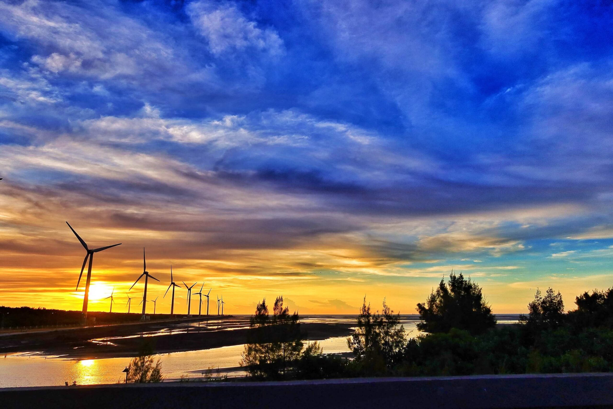 【台中懶人露營】蟬說 夕陽漫漫,新開幕高美濕地海濱露營,用餐飽覽絕美夕陽景觀,一泊二食免裝備,螃蟹帳蓬可愛到炸! @混血珊莎的奇幻旅程 【台中懶人露營】蟬說 夕陽漫漫,新開幕高美濕地海濱露營,用餐飽覽絕美夕陽景觀,一泊二食免裝備,螃蟹帳蓬可愛到炸! @混血珊莎的奇幻旅程