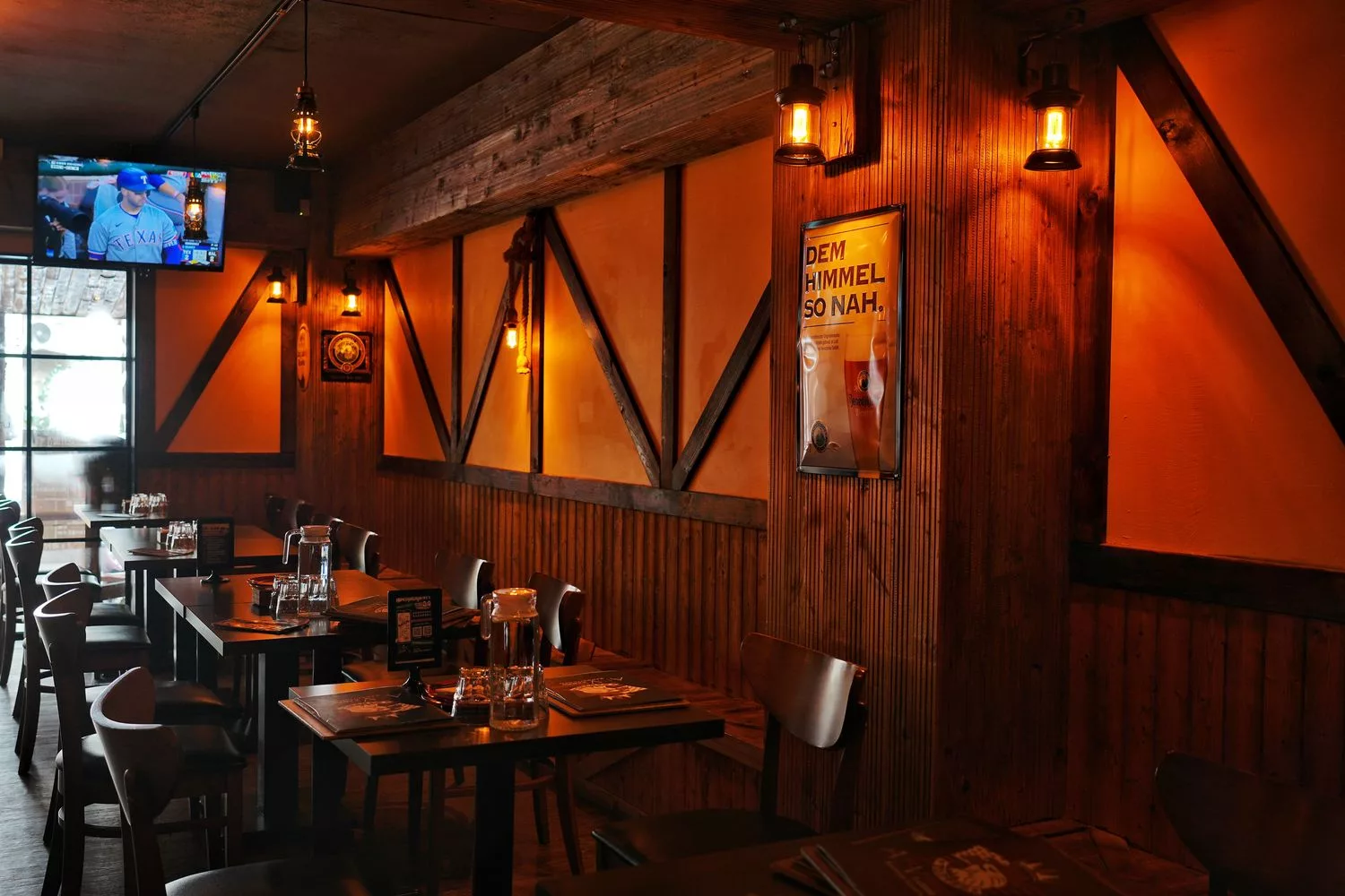 【台北精釀啤酒】ABV美式餐酒館,道地美國鄉村菜,超過300款世界精釀啤酒! @混血珊莎的奇幻旅程 【台北精釀啤酒】ABV美式餐酒館,道地美國鄉村菜,超過300款世界精釀啤酒! @混血珊莎的奇幻旅程