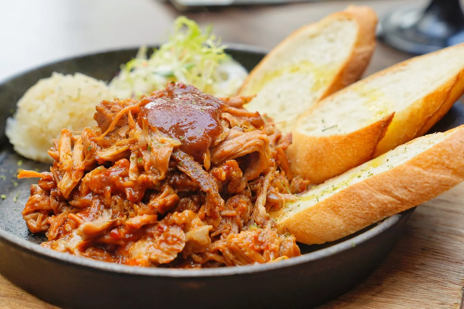 【台北精釀啤酒】ABV美式餐酒館,道地美國鄉村菜,超過300款世界精釀啤酒! @混血珊莎的奇幻旅程 【台北精釀啤酒】ABV美式餐酒館,道地美國鄉村菜,超過300款世界精釀啤酒! @混血珊莎的奇幻旅程