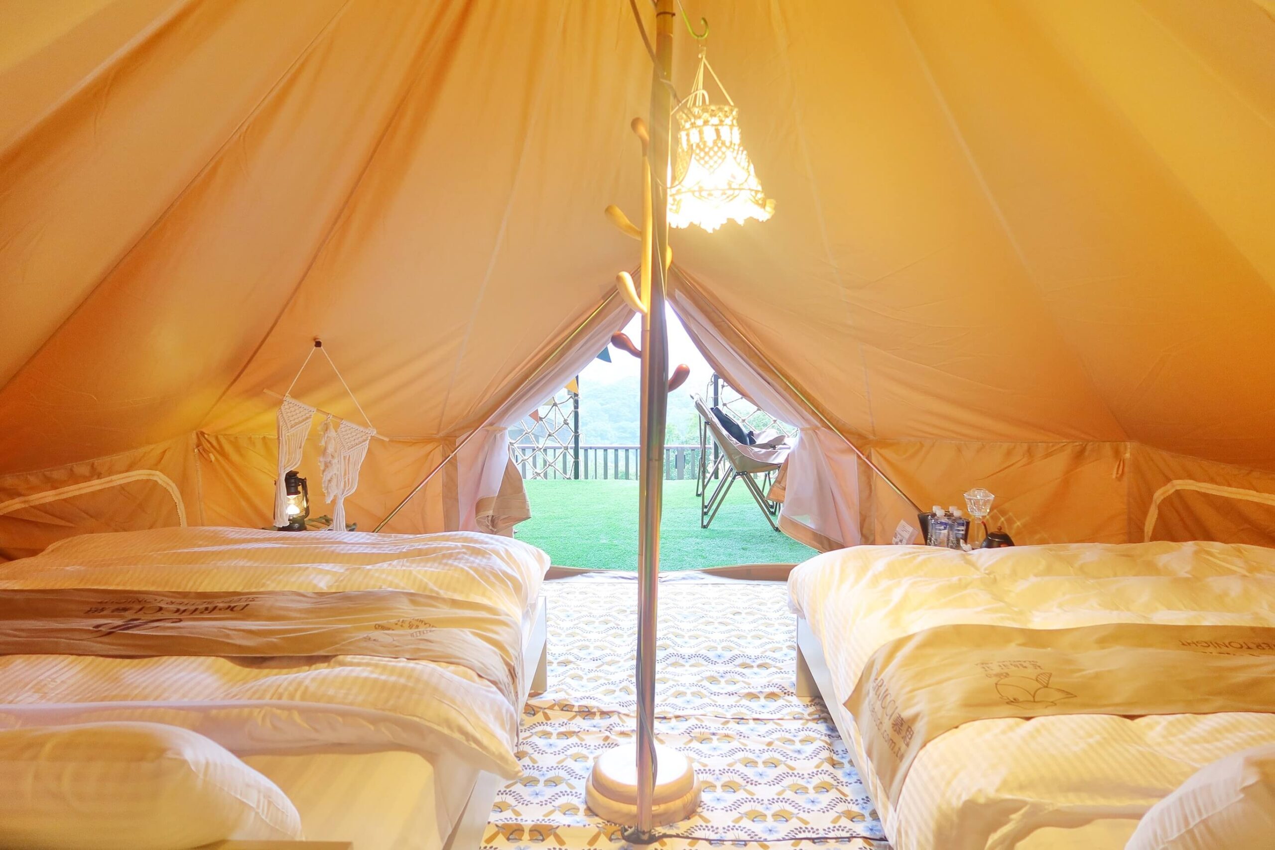 【趣兒chill藍鵲菲菲】陽明山豪華露營附設獨立衛浴一泊二食! @混血珊莎的奇幻旅程 【趣兒chill藍鵲菲菲】陽明山豪華露營附設獨立衛浴一泊二食! @混血珊莎的奇幻旅程