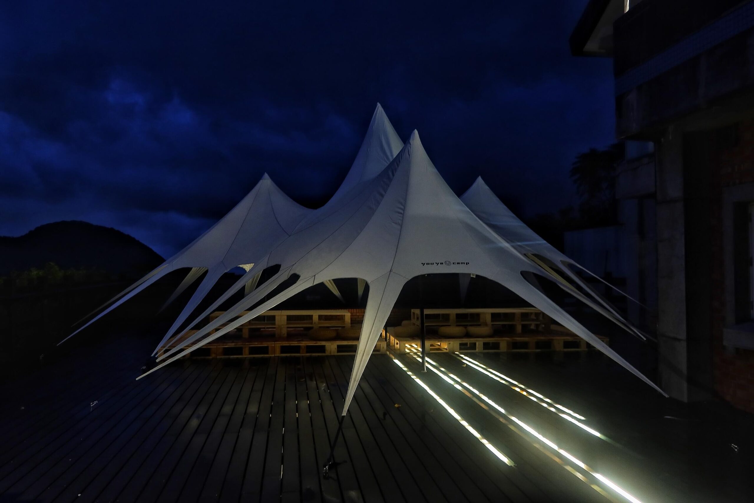 【趣兒chill藍鵲菲菲】陽明山豪華露營附設獨立衛浴一泊二食! @混血珊莎的奇幻旅程 【趣兒chill藍鵲菲菲】陽明山豪華露營附設獨立衛浴一泊二食! @混血珊莎的奇幻旅程