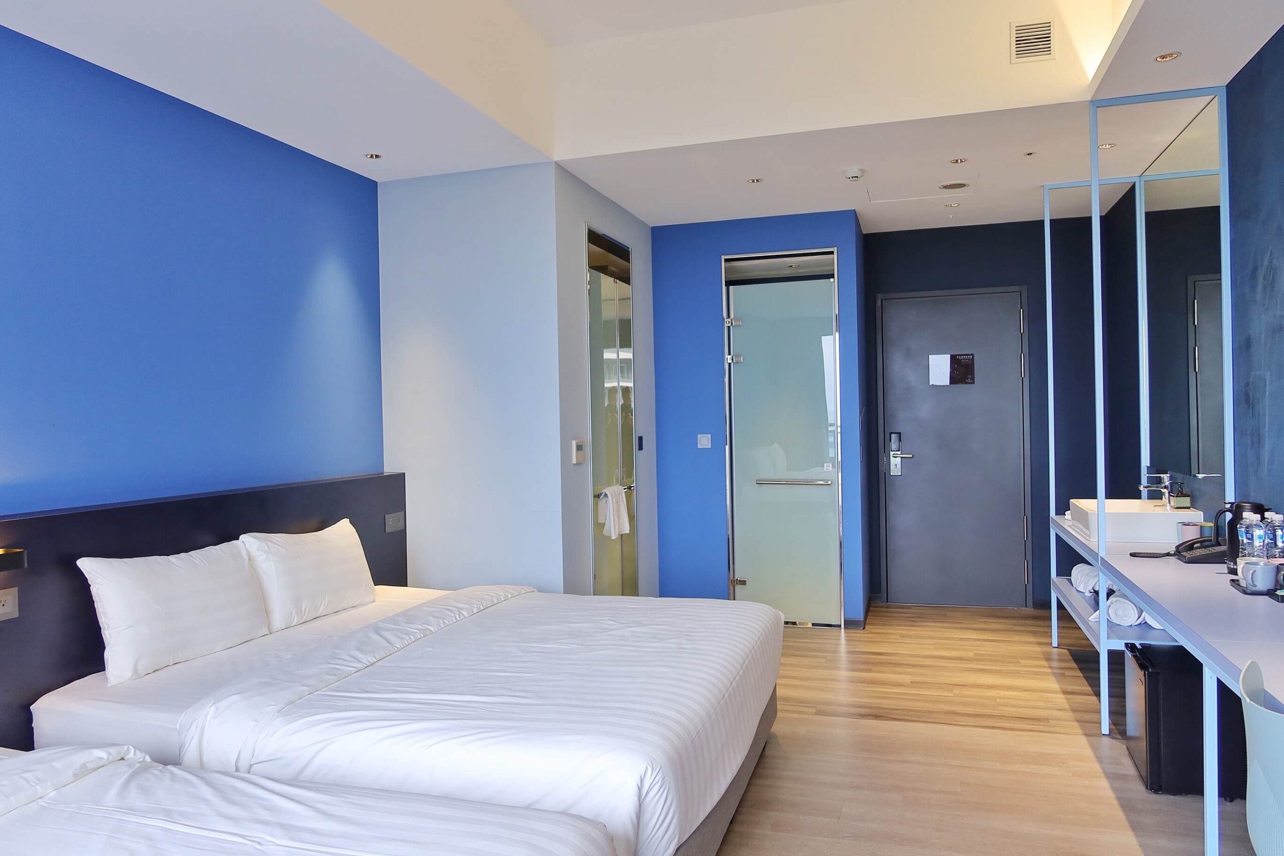 【OA HOTEL】烏石港海景飯店，露天景觀溫泉，沙灘走路1分鐘! @混血珊莎的奇幻旅程