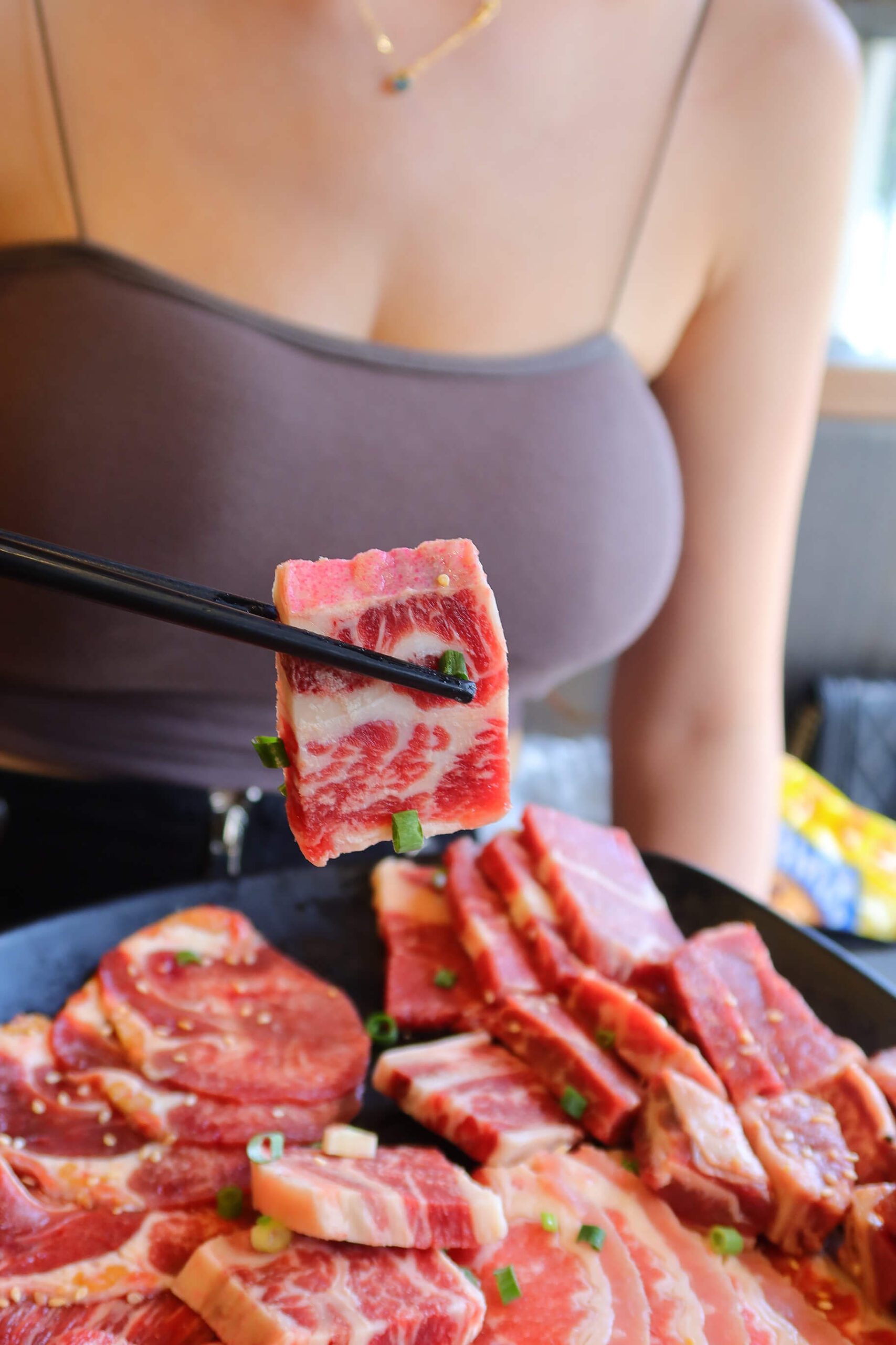 【公館燒肉】瓦崎燒烤 公館店｜平價燒烤吃到飽 生啤無限暢飲 冰品爽吃哈根達斯、Cold Stone大滿足! @混血珊莎的奇幻旅程