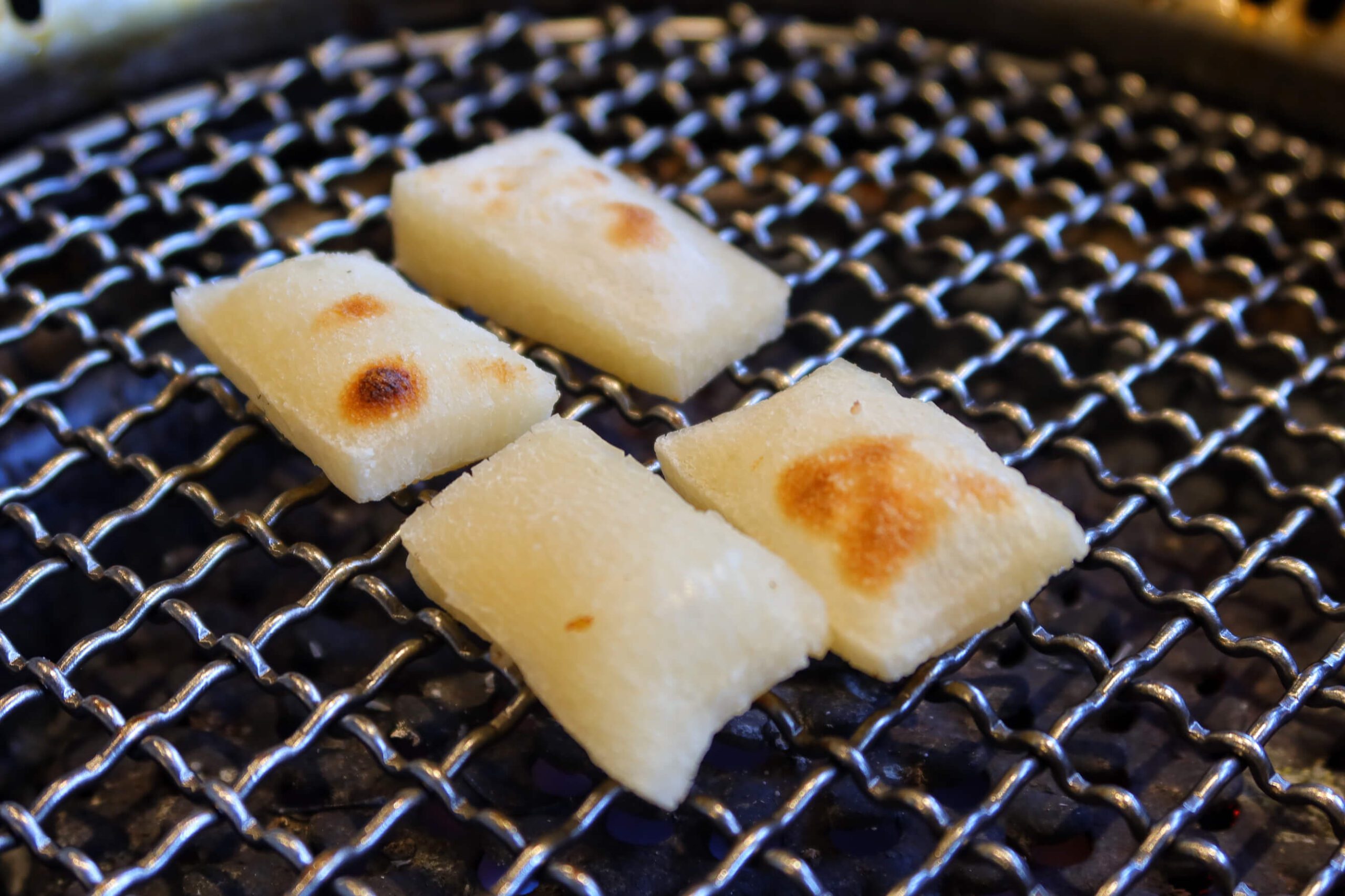 【公館燒肉】瓦崎燒烤 公館店｜平價燒烤吃到飽 生啤無限暢飲 冰品爽吃哈根達斯、Cold Stone大滿足! @混血珊莎的奇幻旅程