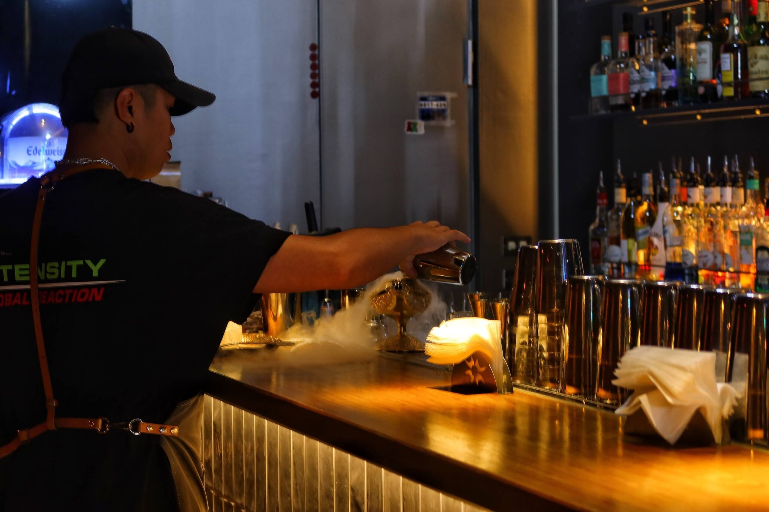 【西門餐酒館】解鎖餐酒館 JaySoul│隱身在雜貨店內的神祕酒吧 從餐點到調酒都令人驚艷 喝酒一定要來這! @混血珊莎的奇幻旅程