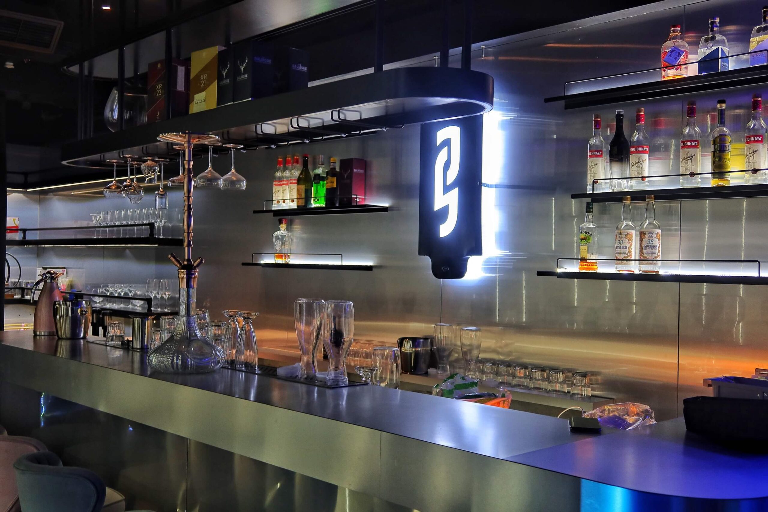 【西門餐酒館】解鎖餐酒館 JaySoul│隱身在雜貨店內的神祕酒吧 從餐點到調酒都令人驚艷 喝酒一定要來這! @混血珊莎的奇幻旅程