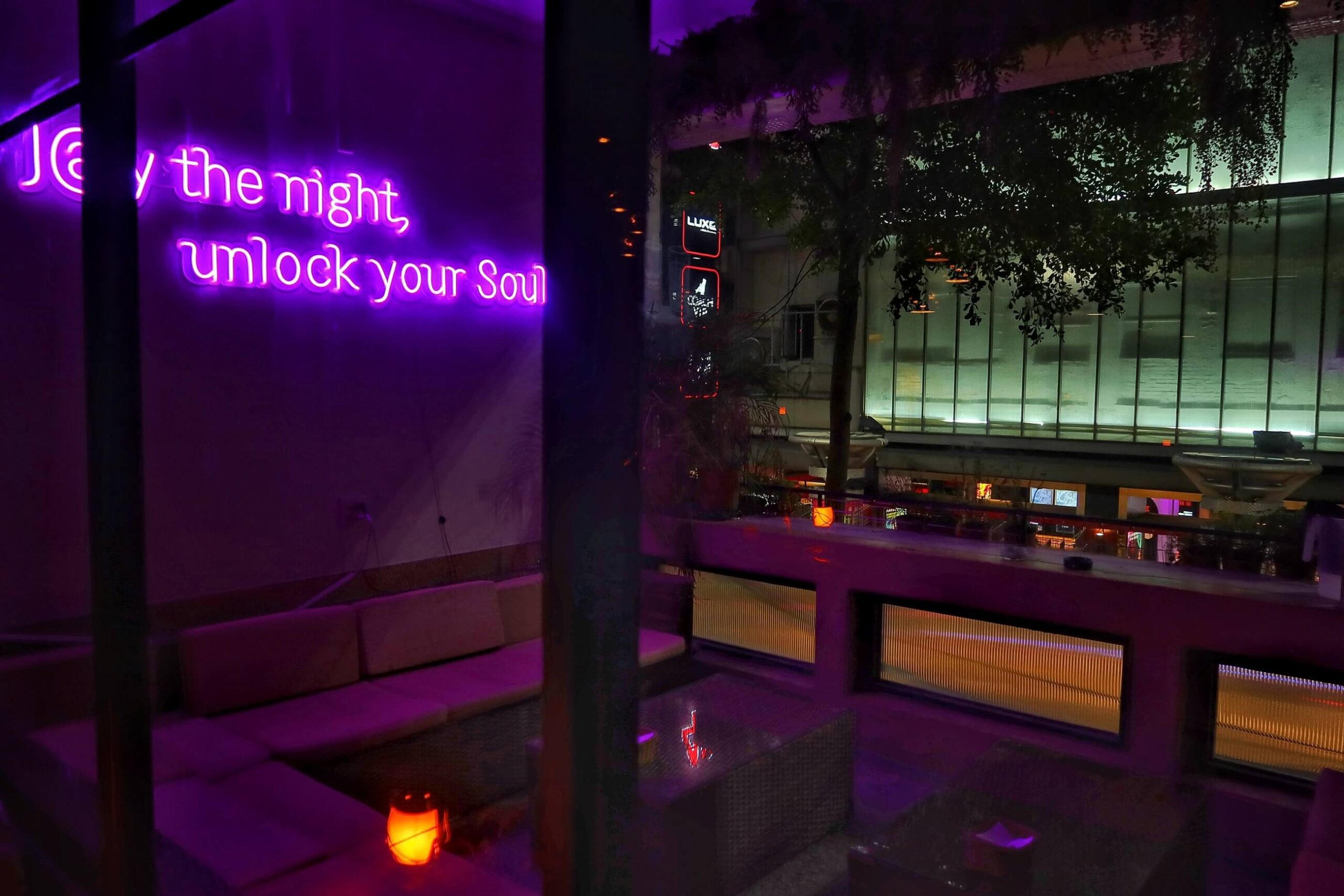 【西門餐酒館】解鎖餐酒館 JaySoul│隱身在雜貨店內的神祕酒吧 從餐點到調酒都令人驚艷 喝酒一定要來這! @混血珊莎的奇幻旅程