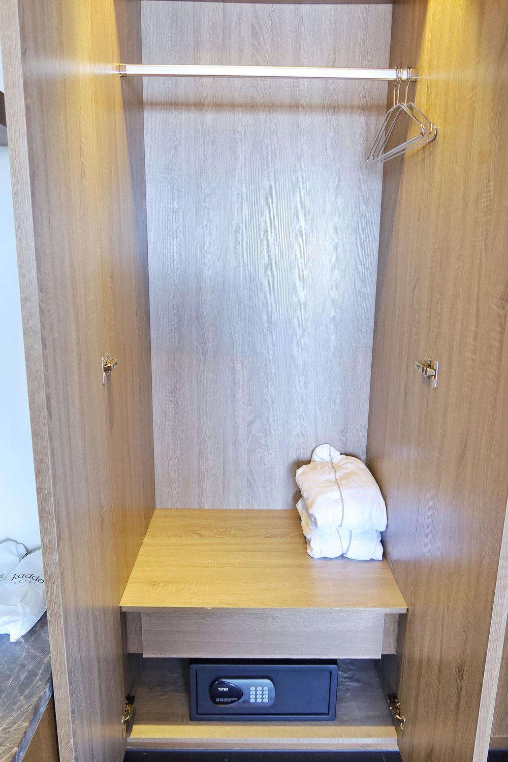 【花蓮東大門住宿】Kadda Hotel 璽賓行旅，日出海景盡收眼底，水天一色無邊際泳池! @混血珊莎的奇幻旅程