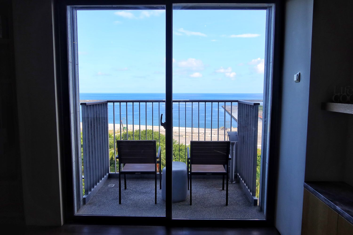 【花蓮東大門住宿】Kadda Hotel 璽賓行旅，日出海景盡收眼底，水天一色無邊際泳池! @混血珊莎的奇幻旅程