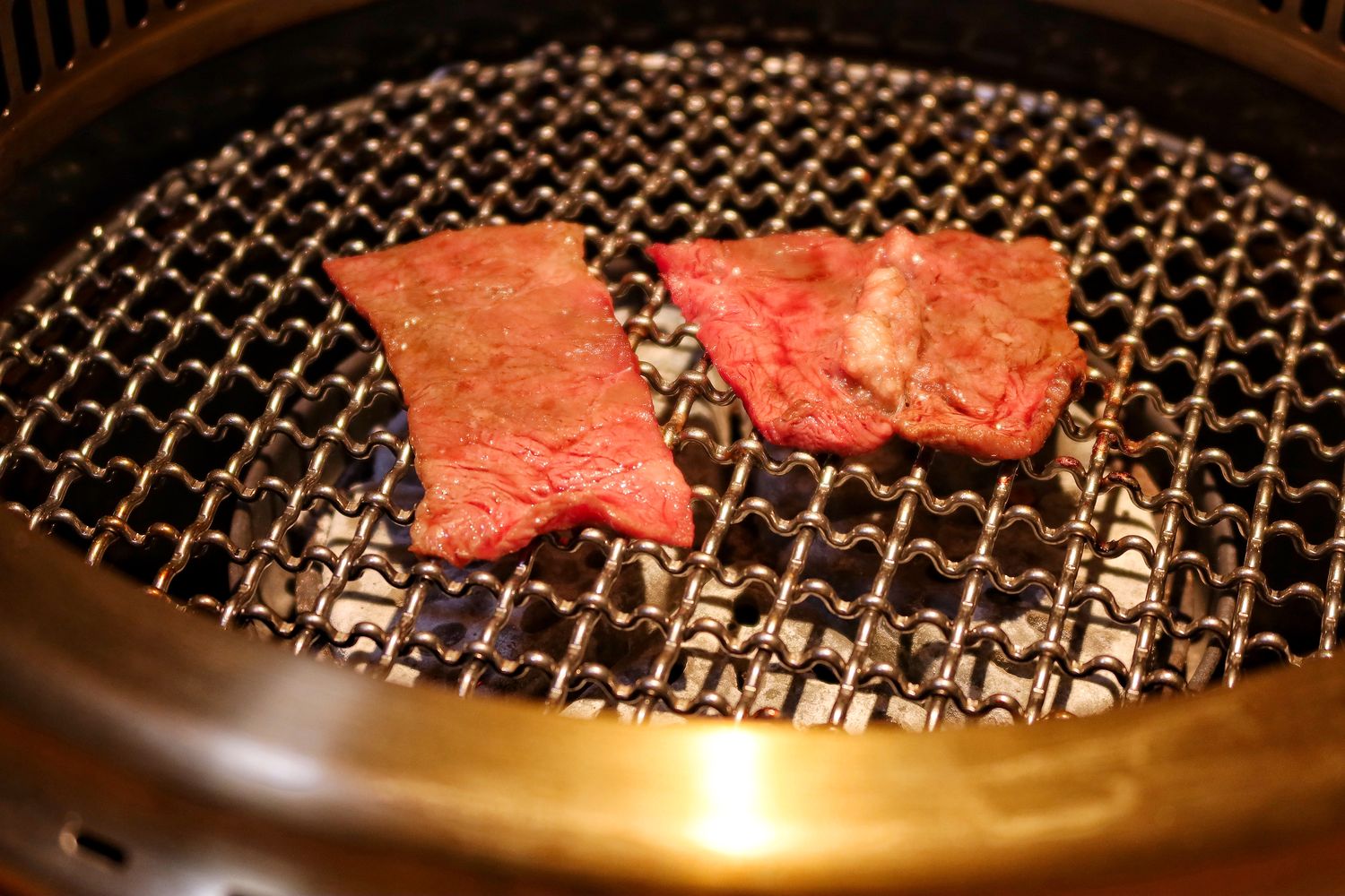 【台中燒肉推薦】NikuNiku 台中肉肉燒肉朝馬店，厚切黑毛牛排鮮嫩帶汁，必吃特製絕品燒肉銷魂美味! @混血珊莎的奇幻旅程