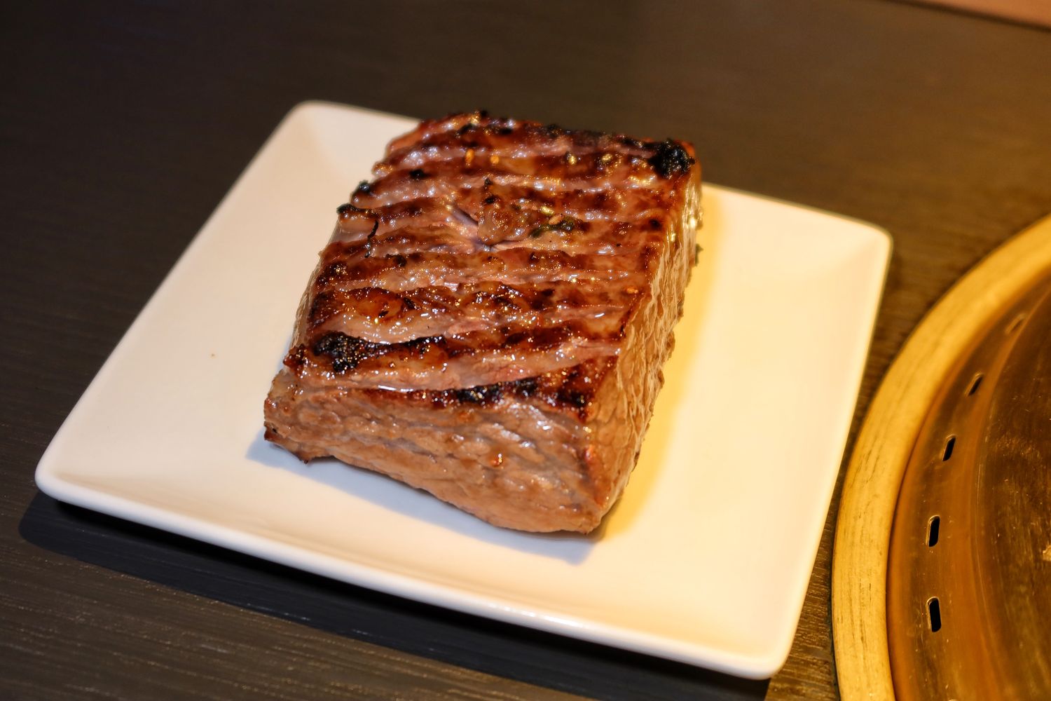 【台中燒肉推薦】NikuNiku 台中肉肉燒肉朝馬店，厚切黑毛牛排鮮嫩帶汁，必吃特製絕品燒肉銷魂美味! @混血珊莎的奇幻旅程