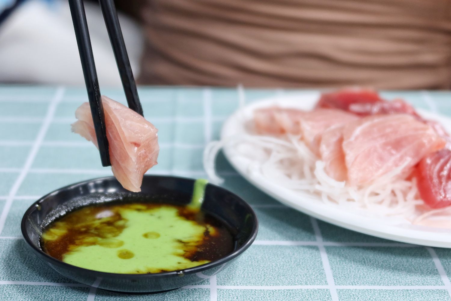 【南方澳美食】阿芬鮮魚湯，只要69元起，海鮮炒飯平價又大碗，在地人激推美食! @混血珊莎的奇幻旅程