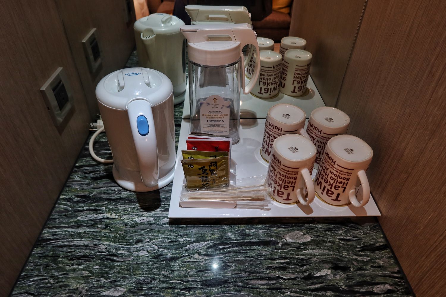 煙波大飯店蘇澳四季雙泉館｜房間獨享黃金雙湯，高空景觀泳池! @混血珊莎的奇幻旅程