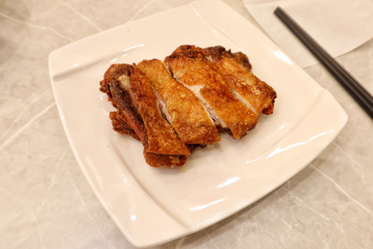 【南京復興美食】孟嚐君，最潮台式小吃，香Q魯肉飯.炒米粉通通有! @混血珊莎的奇幻旅程