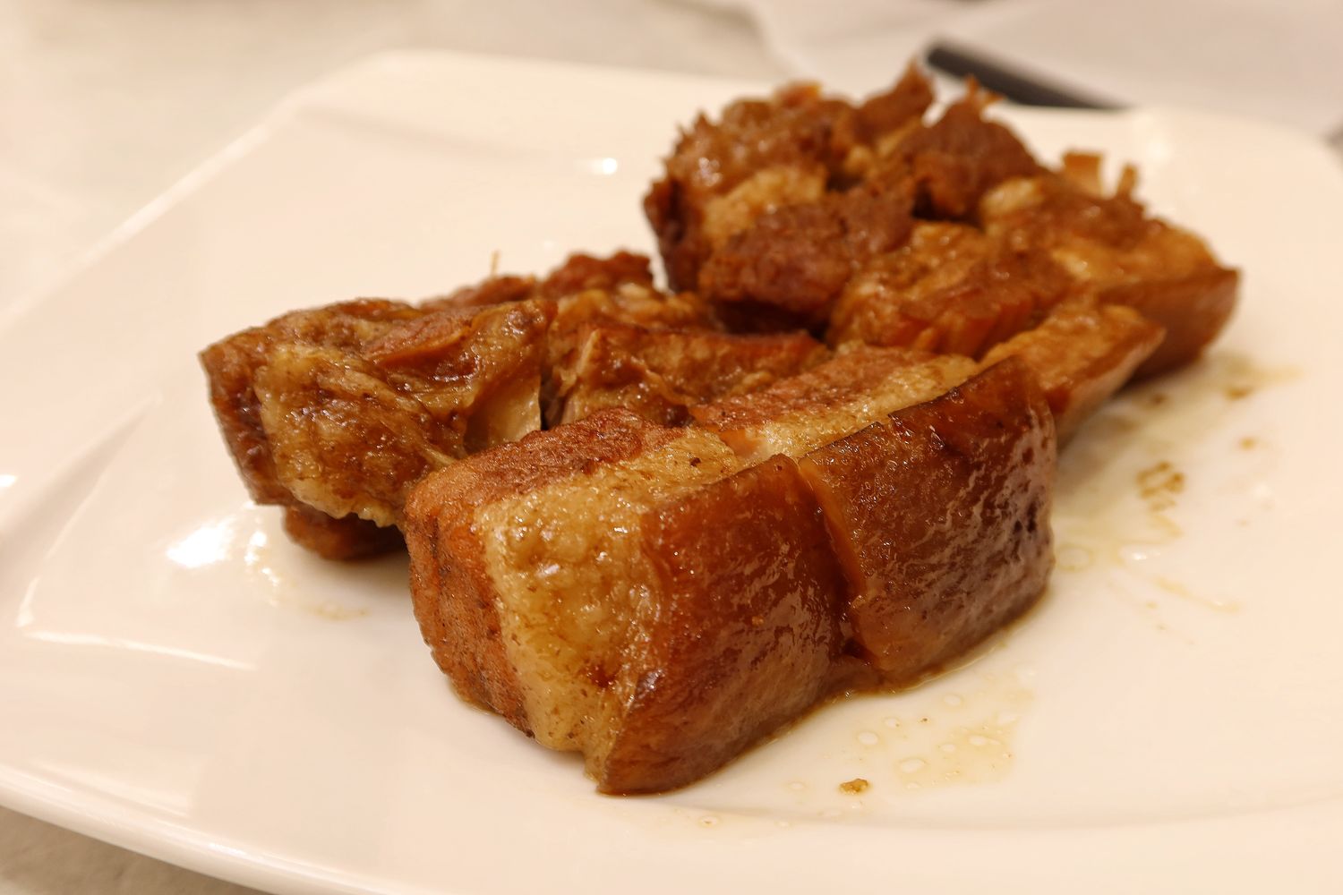 【南京復興美食】孟嚐君，最潮台式小吃，香Q魯肉飯.炒米粉通通有! @混血珊莎的奇幻旅程
